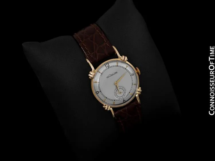 1944 Jaeger-LeCoultre Vintage Mens Midsize Watch, Beautiful Case - 14K Gold