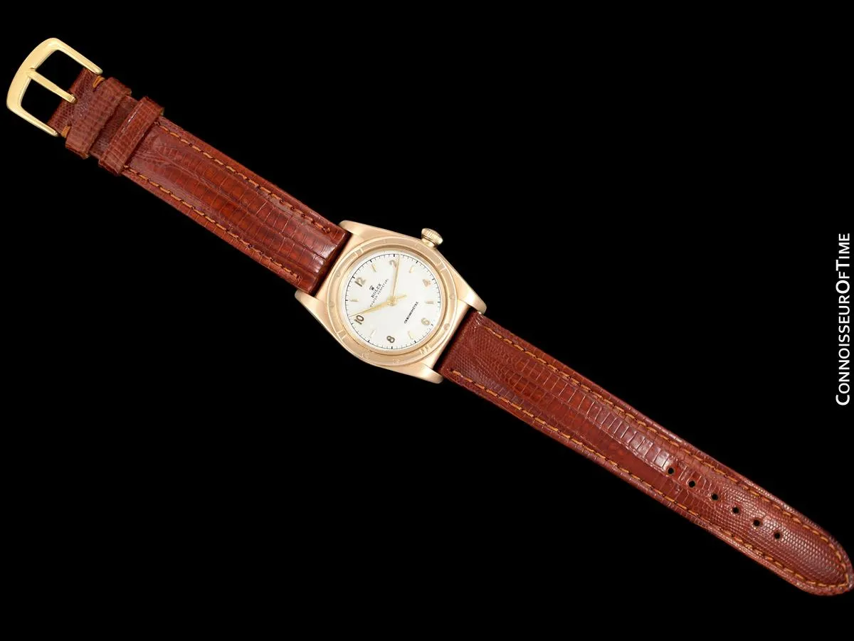 1946 Rolex Vintage Mens Ref. 3372 "Luxury Model" Bubbleback Watch - 14K Rose Gold