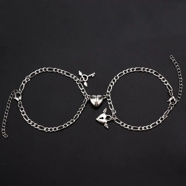 2Pcs/Set Heart Shaped Angel Wing Lock Key Magnetic Bracelet For BFFs Couples