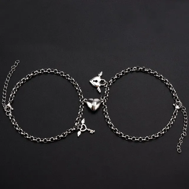 2Pcs/Set Heart Shaped Angel Wing Lock Key Magnetic Bracelet For BFFs Couples