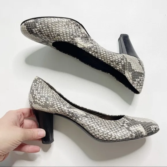 AGL Oliver Snake Embossed Leather Pumps 40.5