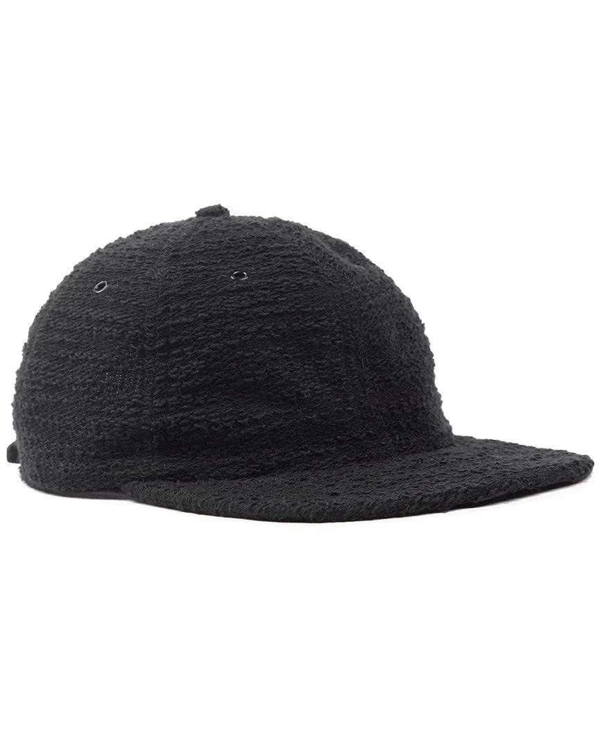 Bradyn Strapback Hat Black