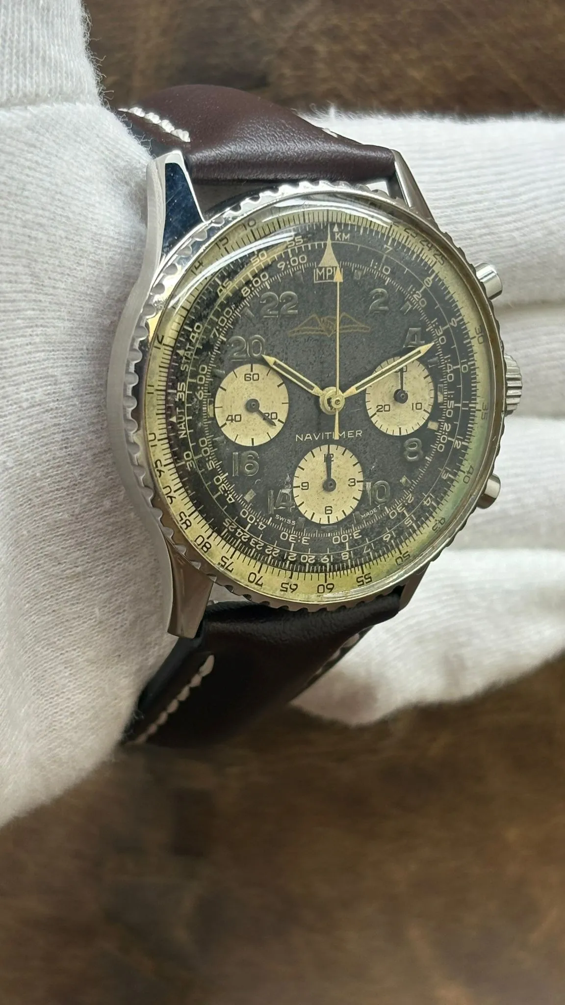 Breitling Navitimer Cosmonaute 41mm AOPA 809 Black Dial Manual Wind Men's Watch