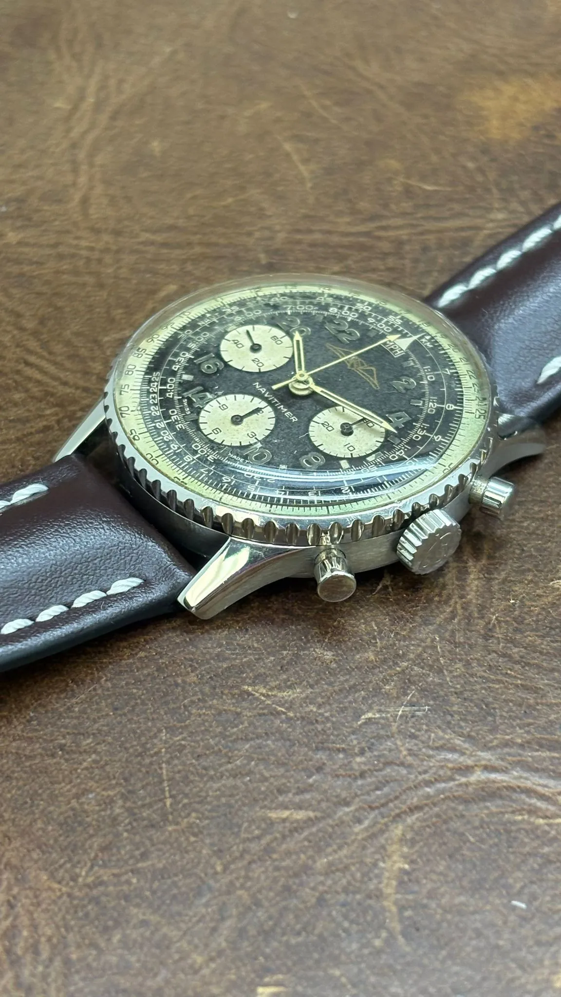 Breitling Navitimer Cosmonaute 41mm AOPA 809 Black Dial Manual Wind Men's Watch