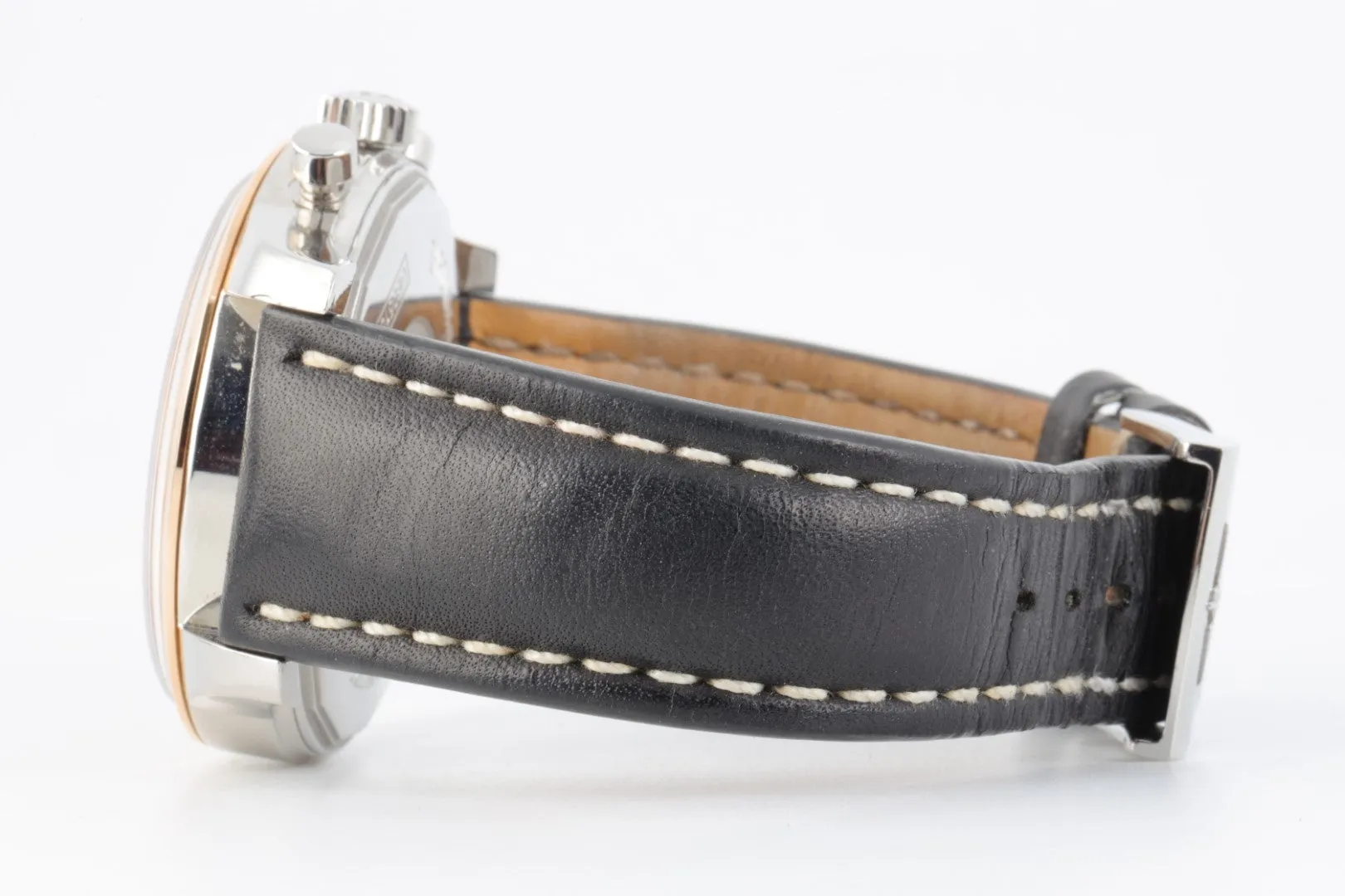 ﻿Breitling Transocean Unitime Pilot UB0510 43mm (Box & Papers)
