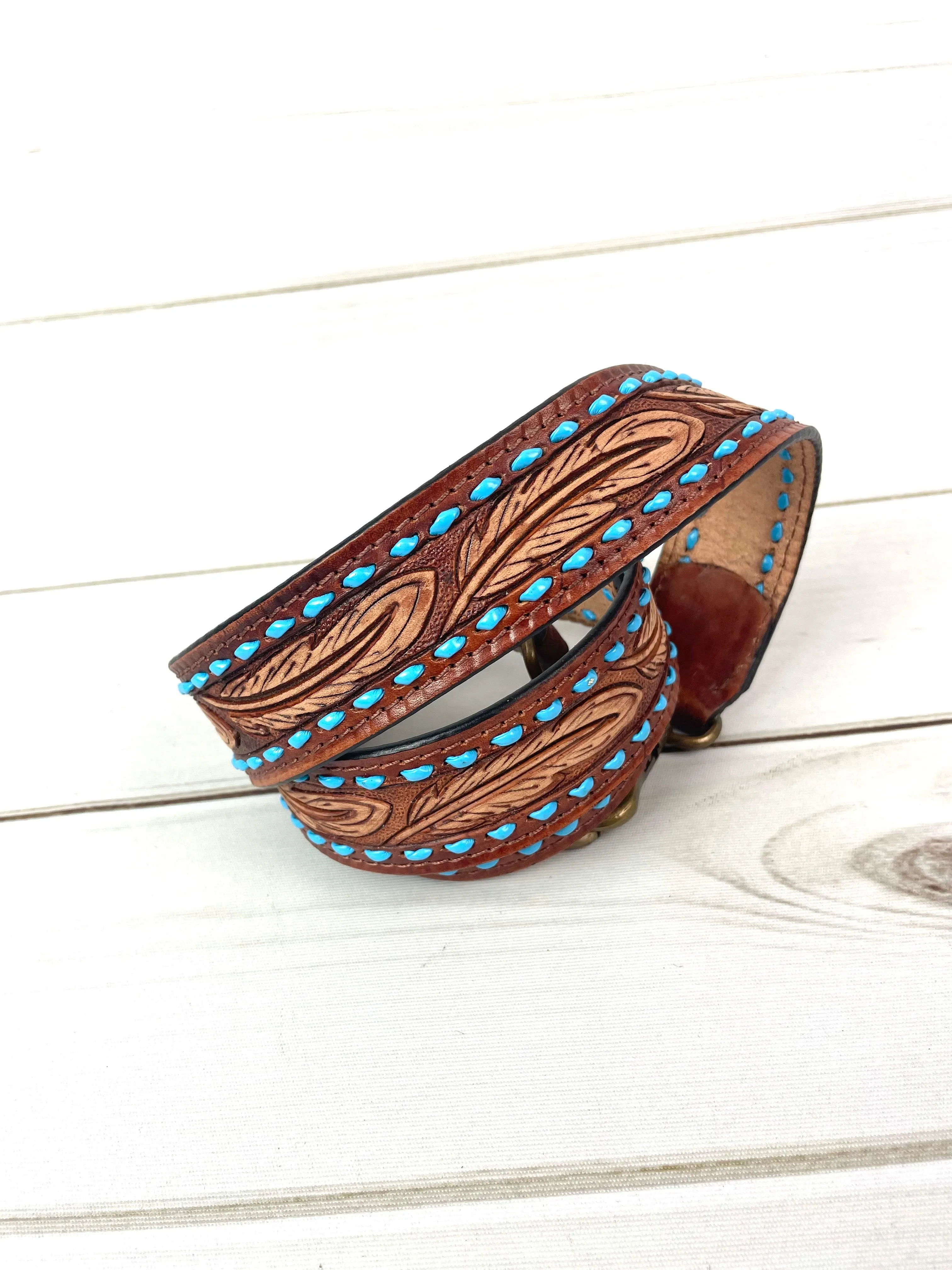 Brown Feather Tooled Leather Handbag Strap with Blue Buckstitch