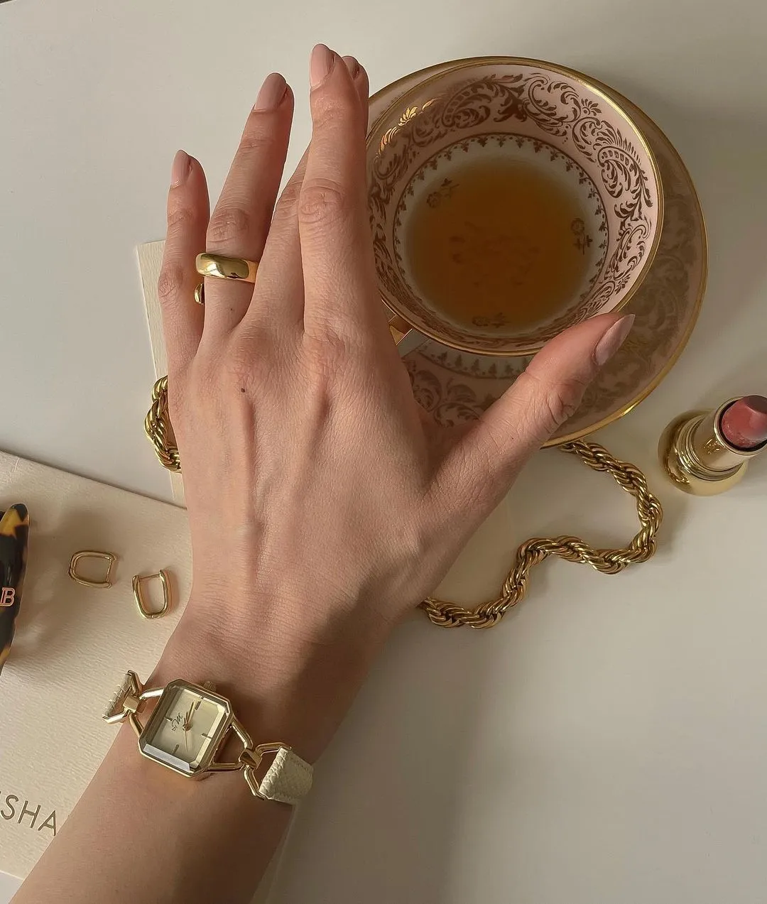 Carré GD Pari - Gold Case/Dial, Beige Leather Strap