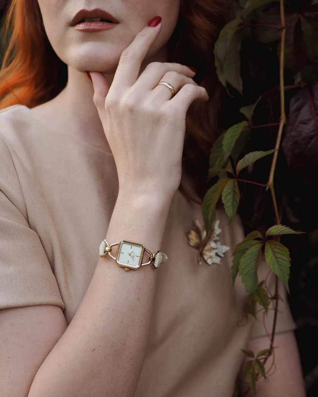 Carré GD Pari - Gold Case/Dial, Beige Leather Strap