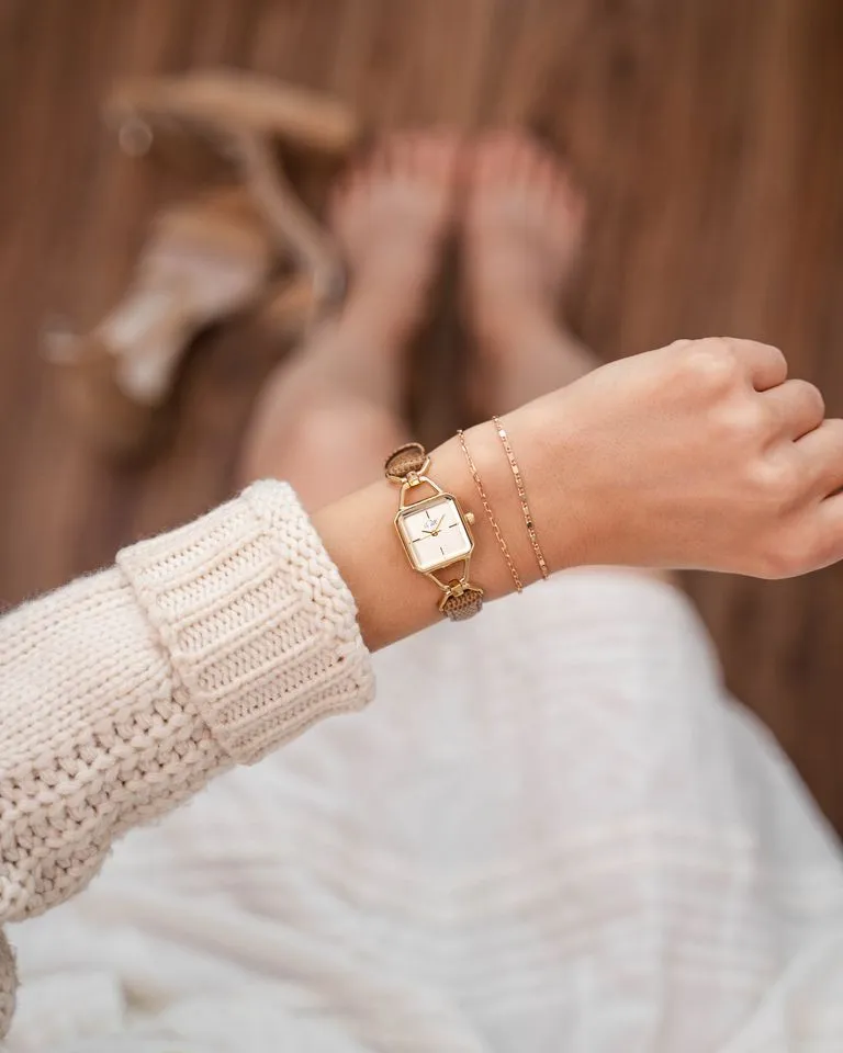 Carré GD Saba - Gold Case/Dial, Light Brown Leather Strap