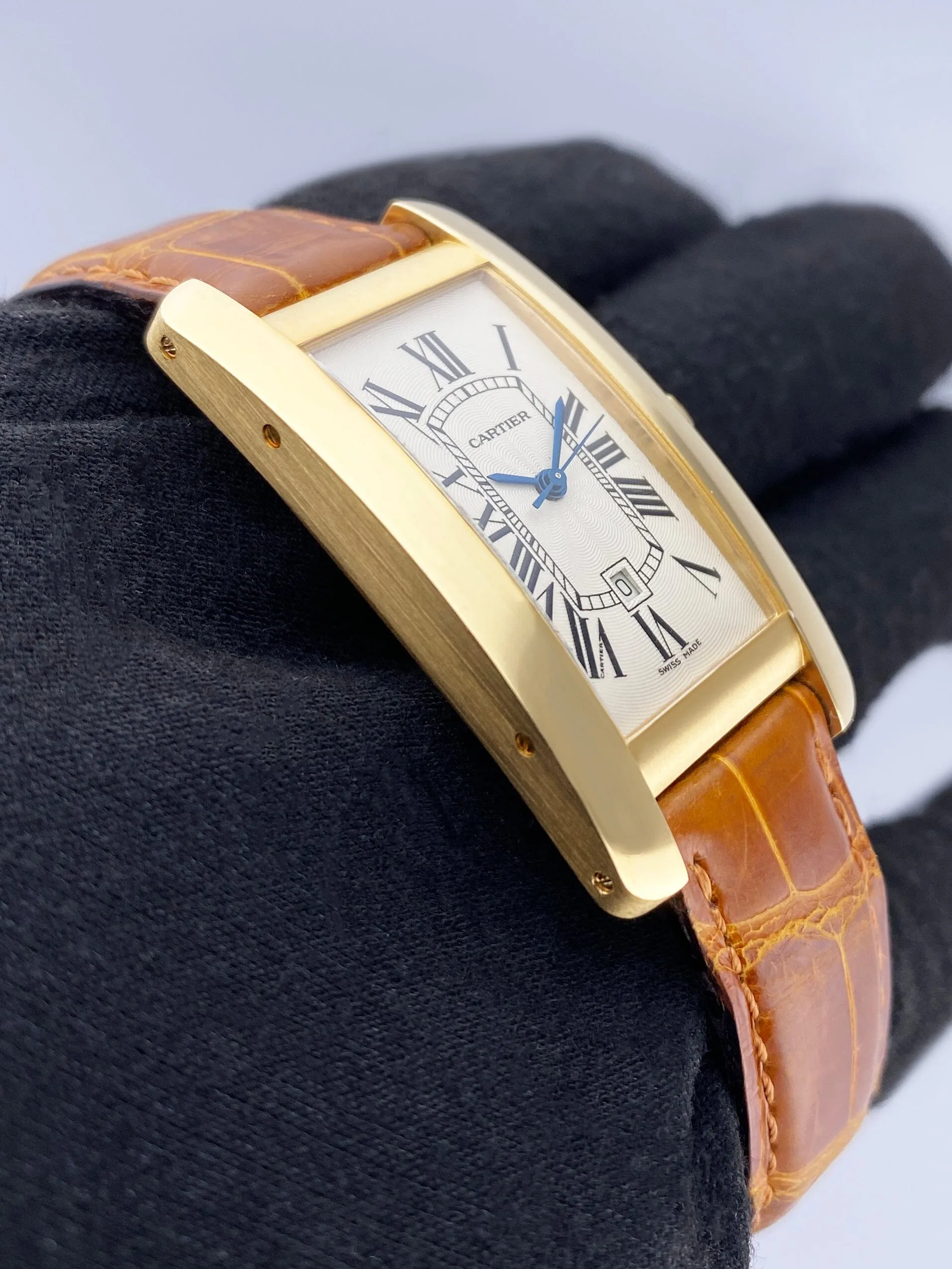 Cartier Tank Americaine W2603556 18K Yellow Gold Ladies Watch