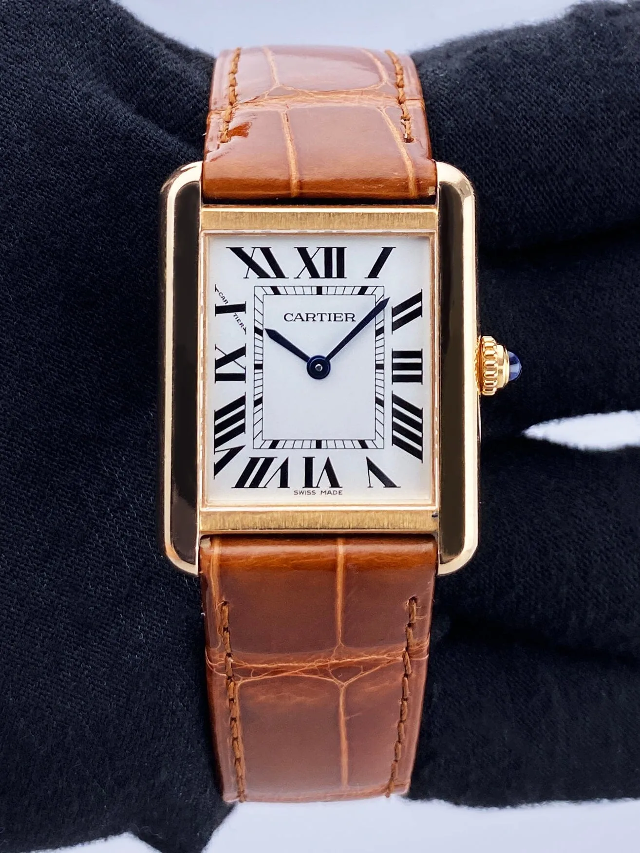 Cartier Tank Solo W5200024 18K Rose Gold Ladies Watch