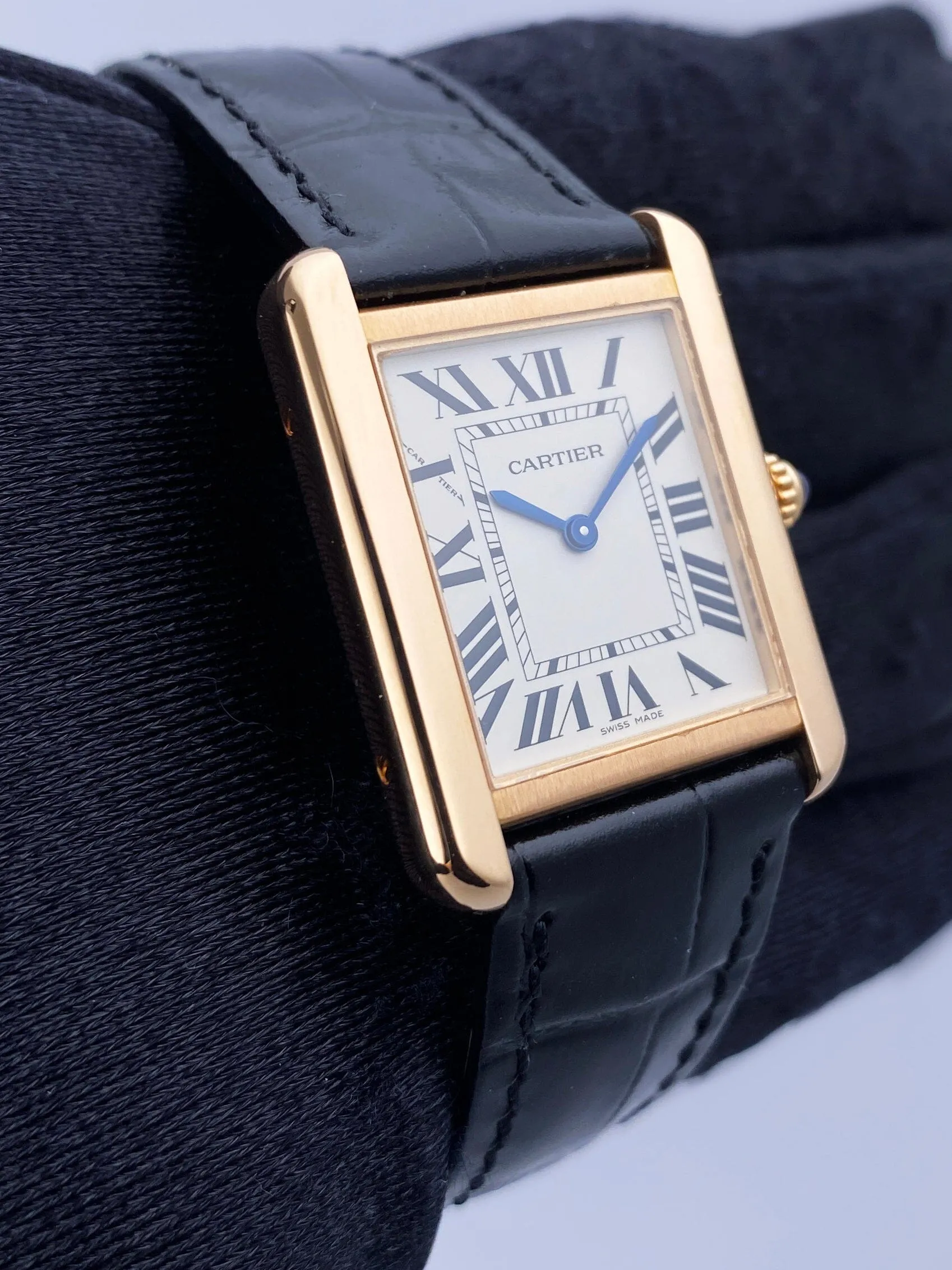 Cartier Tank Solo W5200024 18K Rose Gold Watch Box Papers