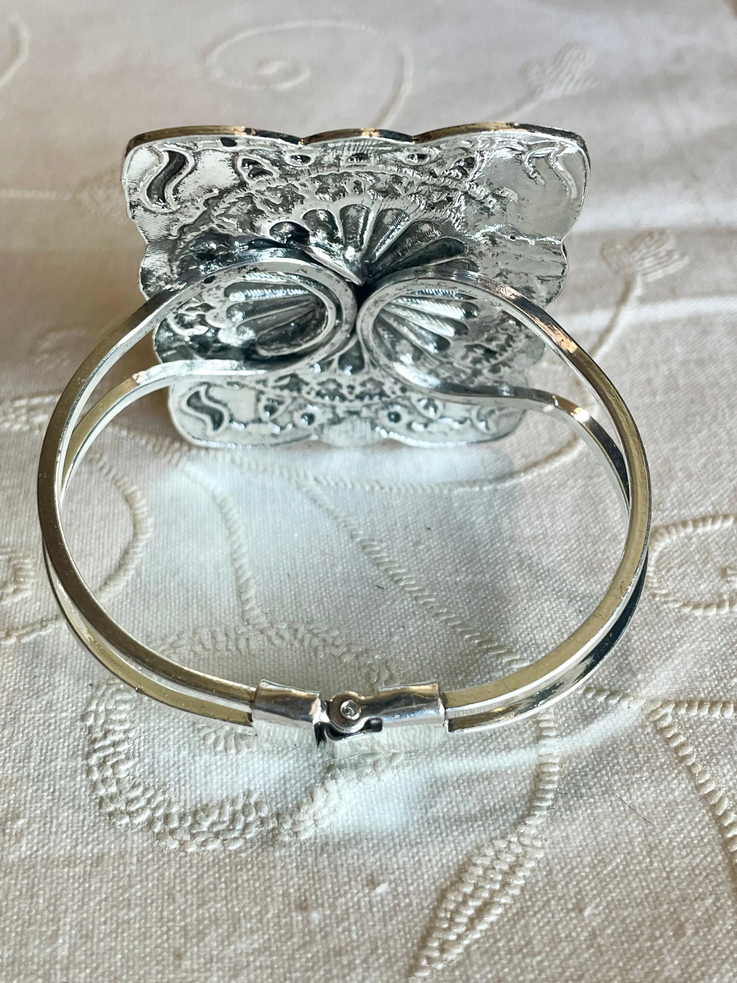 Cheyenne Stamped Rectangle Concho Fashion Hinge Bracelet