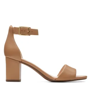 Clarks Deva Mae - Sandals - Camel Leather - 261719725 - E Width (Wide Fit)