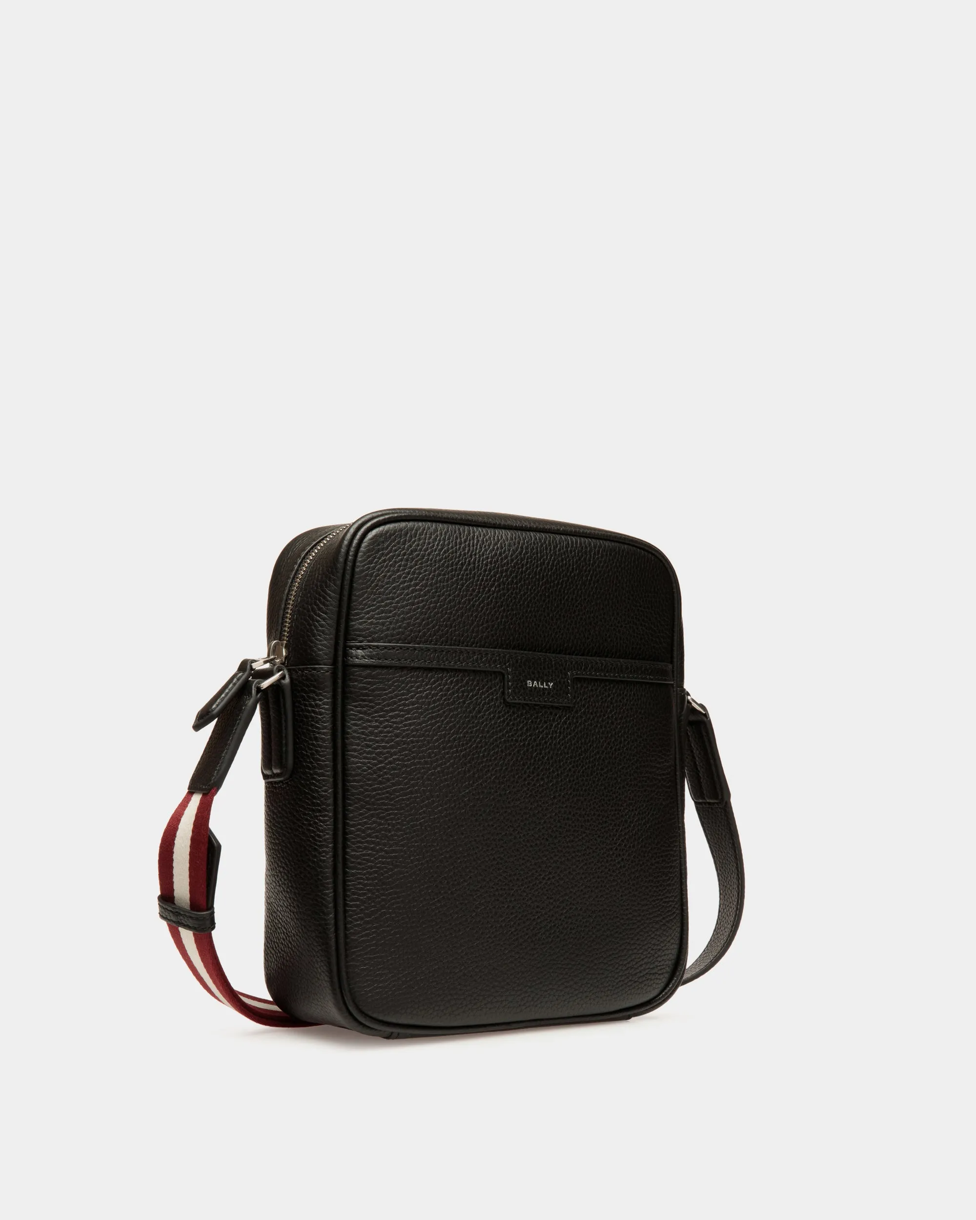 Code Crossns M - Cross Body