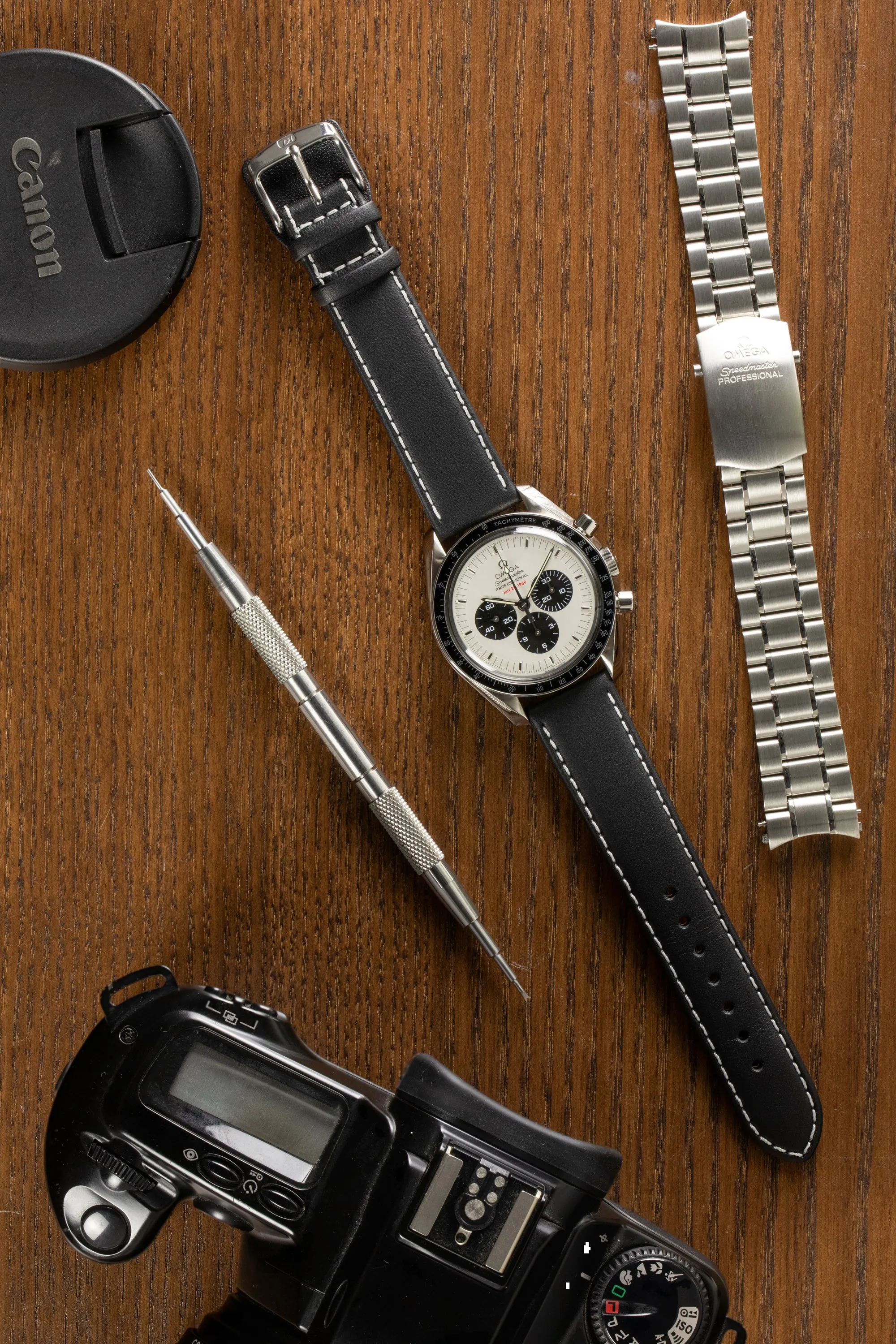 Di-Modell DENVER Calf Leather Watch Strap in BLACK / WHITE
