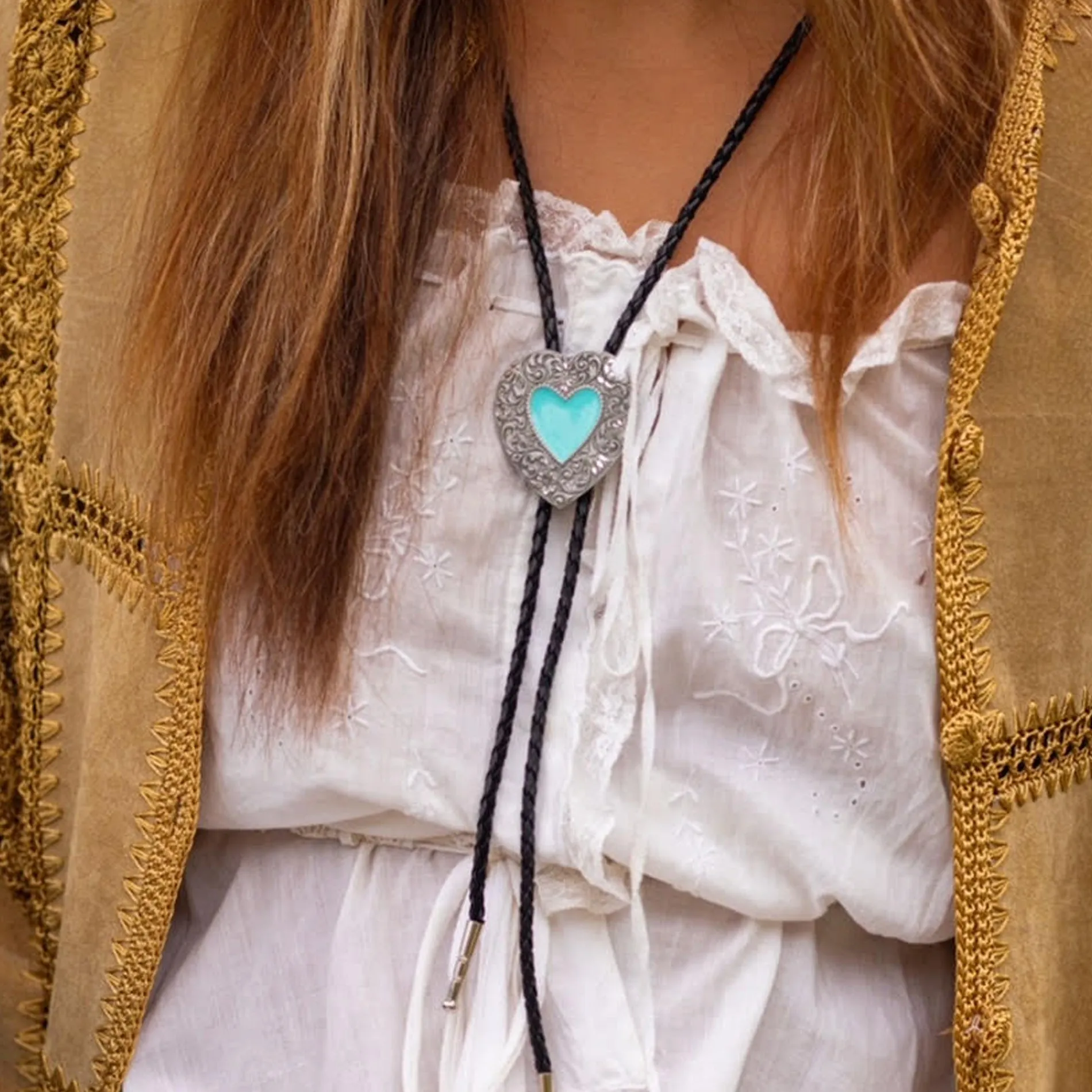 Double Heart Bolo