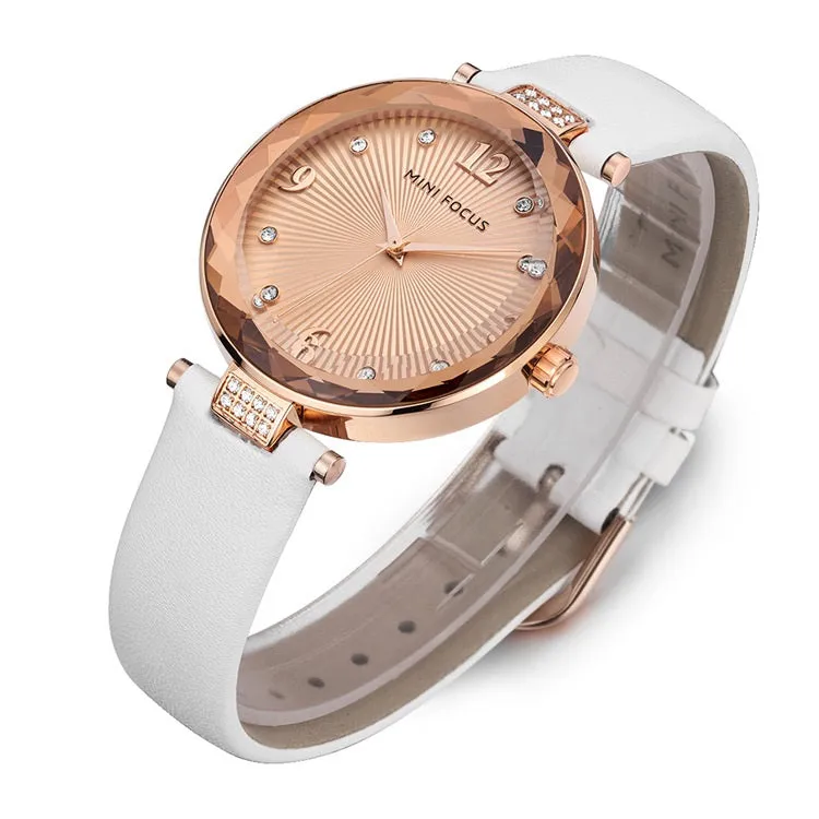 Fashion Diamond Cut Leather Watch
