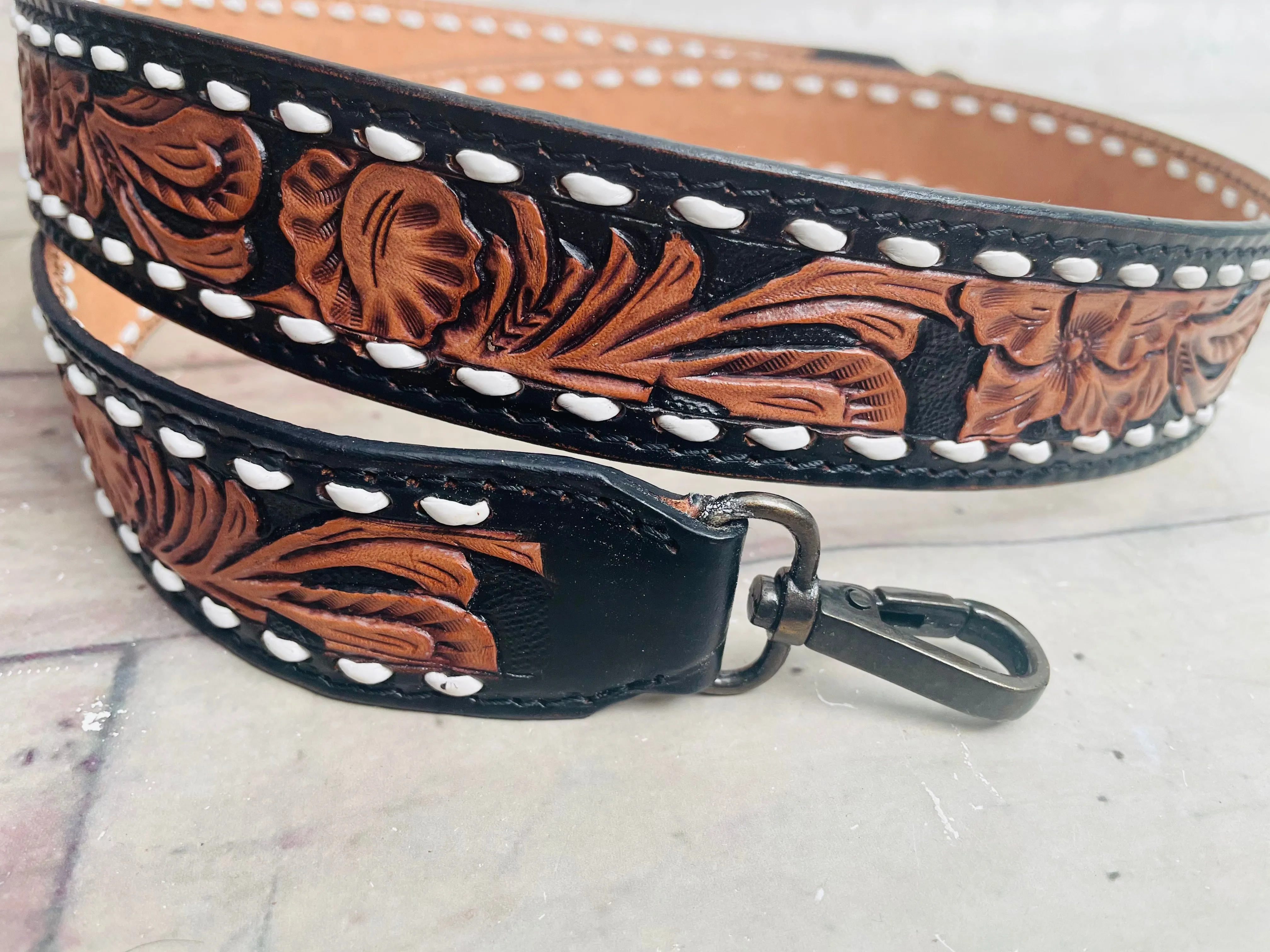 Floral Scroll Black Border Leather Handbag Strap with White Buckstitch