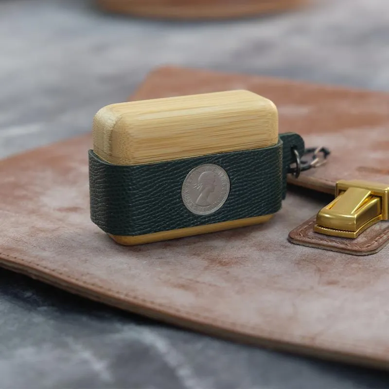 Green  Spotted Wood Leather AirPods Pro Case with Strap Leather 1,2 AirPods Case Airpod Case Cover
