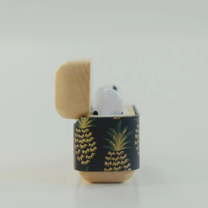 Green  Spotted Wood Leather AirPods Pro Case with Strap Leather 1,2 AirPods Case Airpod Case Cover