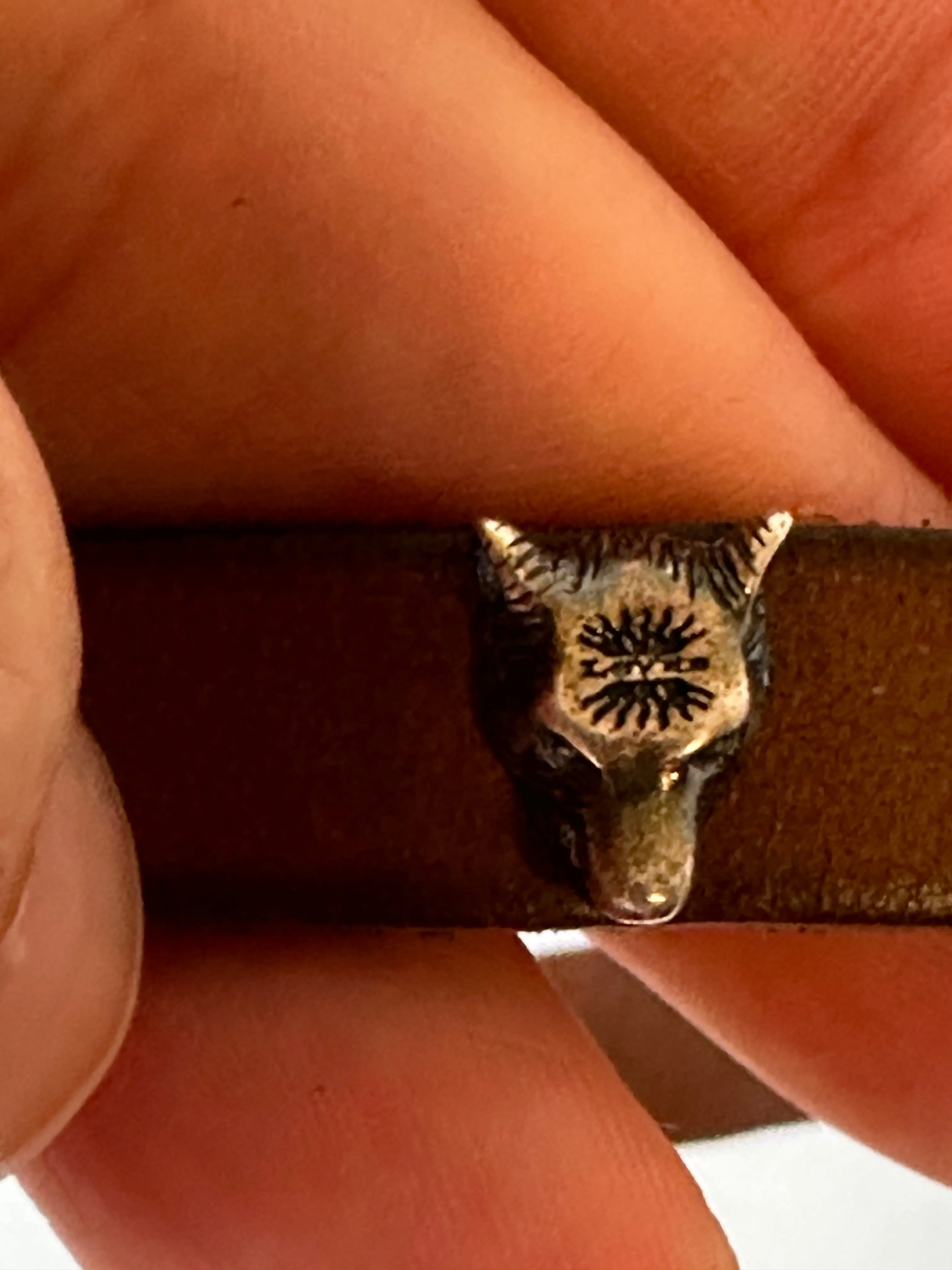 Gucci Anger Forest Wolf Head Leather Bracelet in Brown