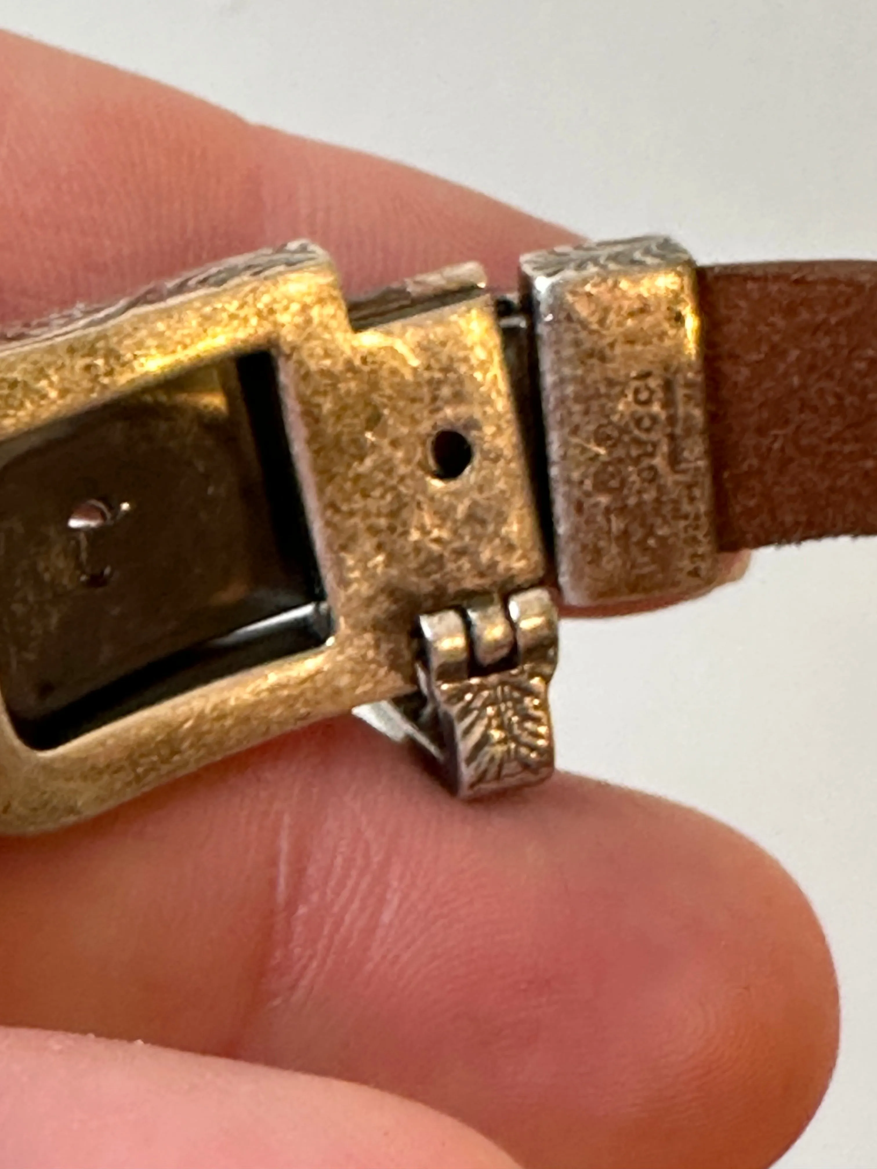 Gucci Anger Forest Wolf Head Leather Bracelet in Brown