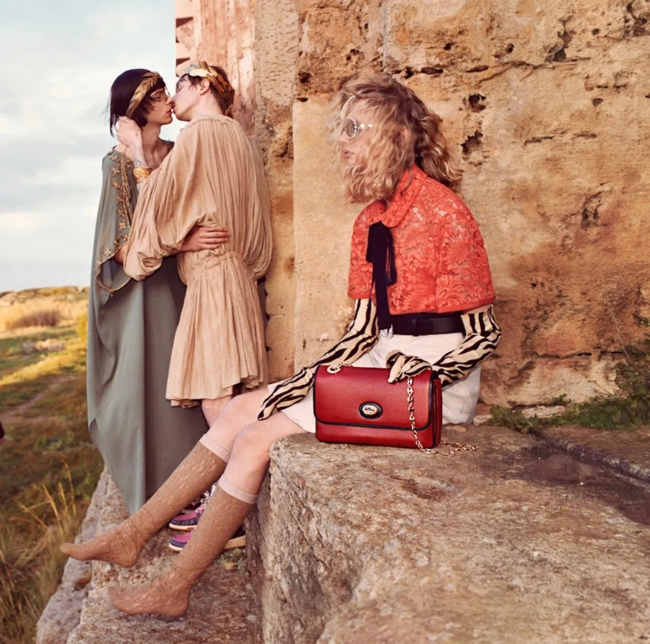 Gucci GG Motif Marina Shoulder Bag in Red