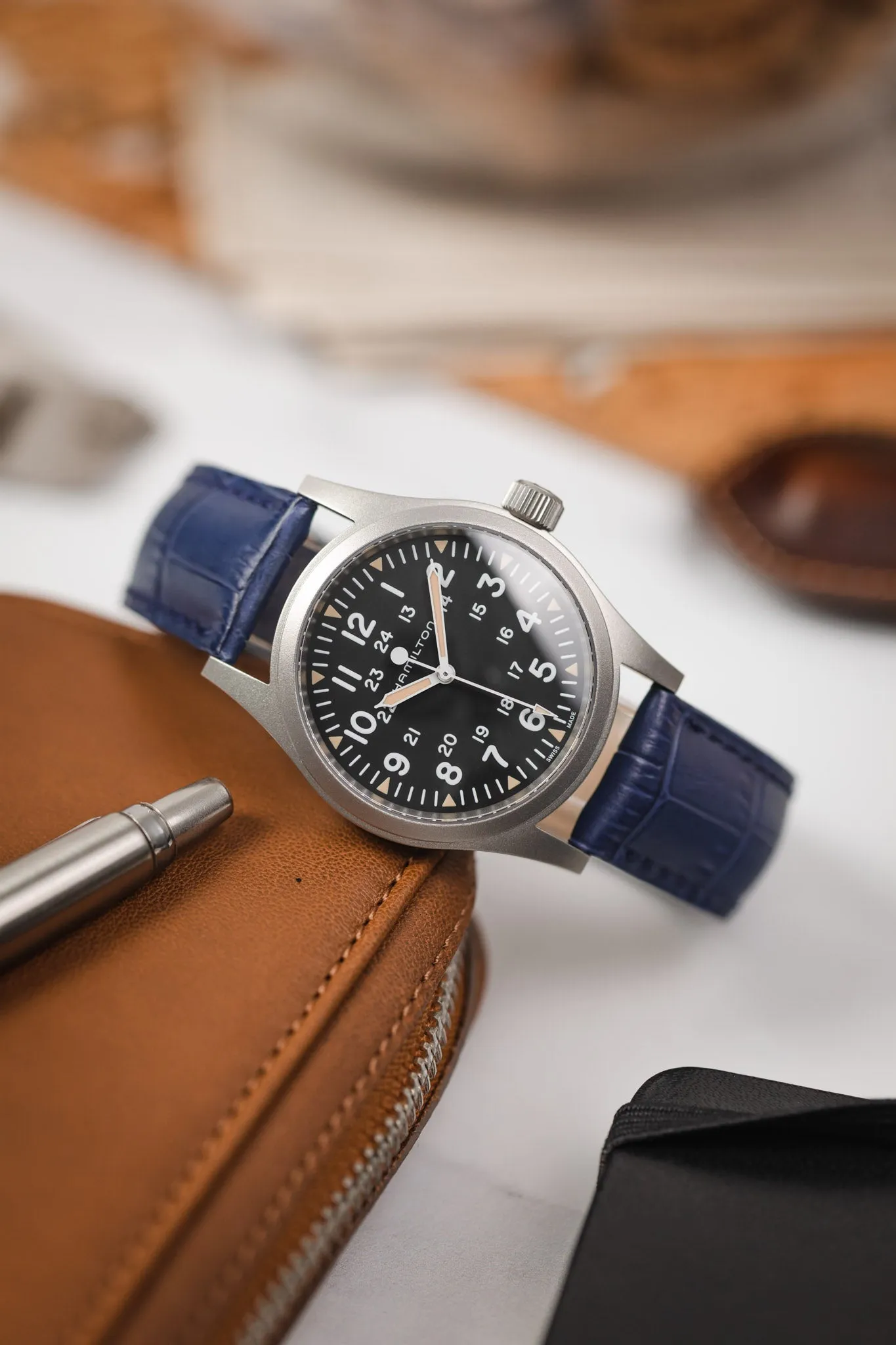 Hirsch DUKE Quick-Release Alligator Embossed Leather Watch Strap in BLUE