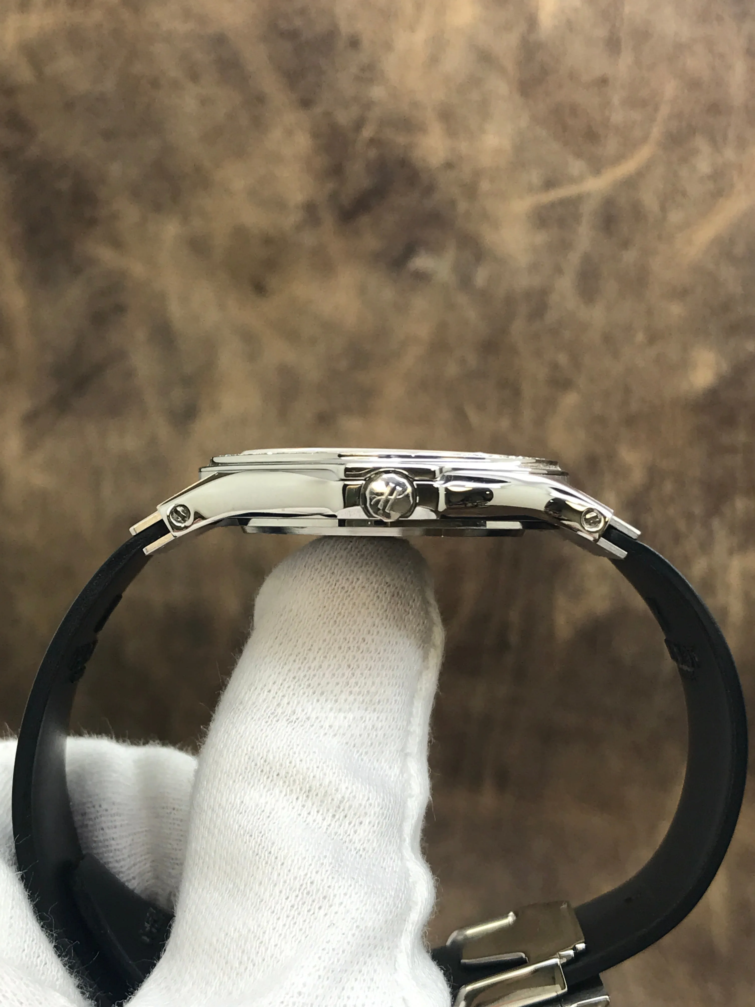 Hublot Classic Fusion B1525.1 Black Diamond Dial Quartz Women's Watch