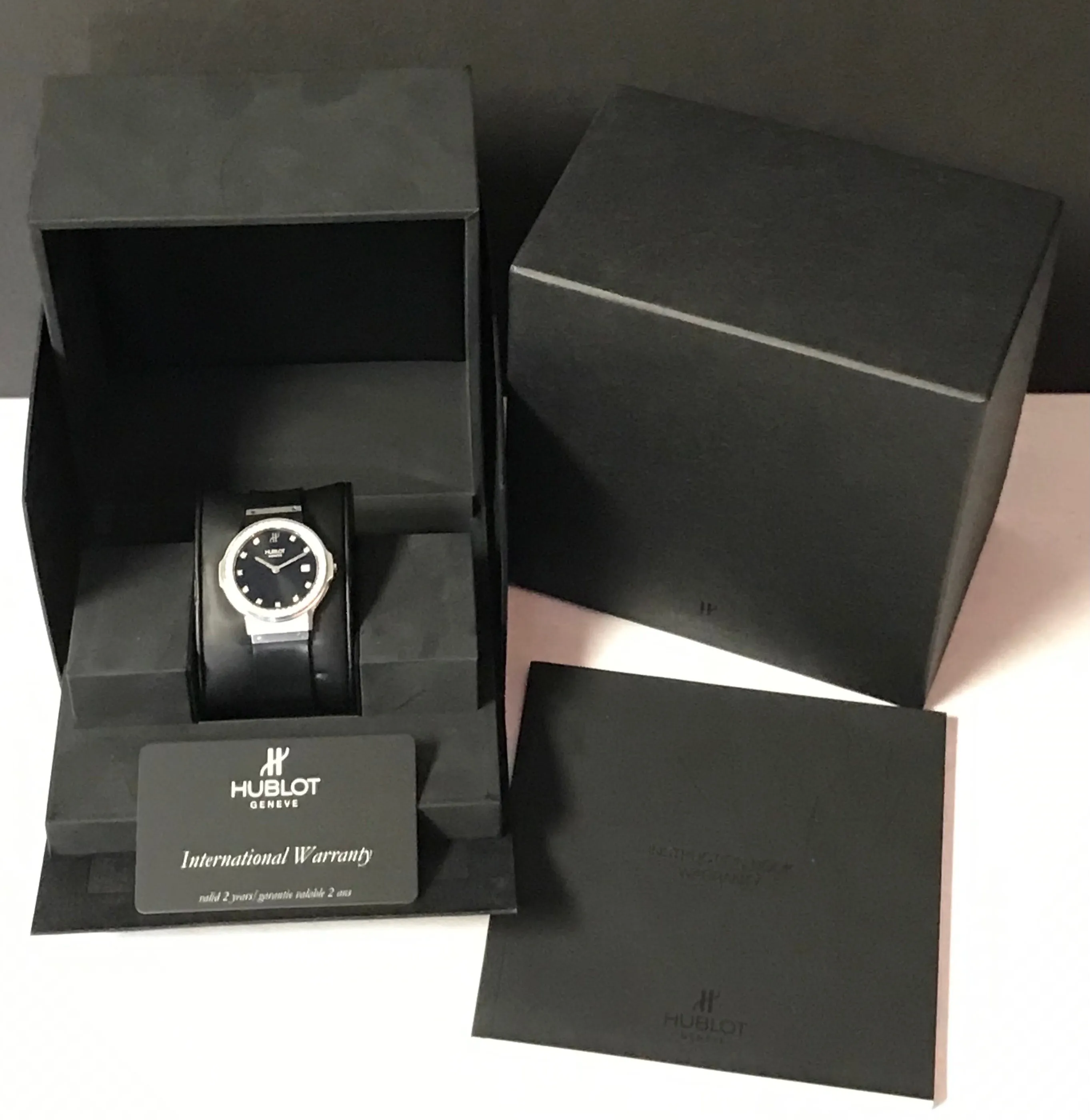 Hublot Classic Fusion B1525.1 Black Diamond Dial Quartz Women's Watch