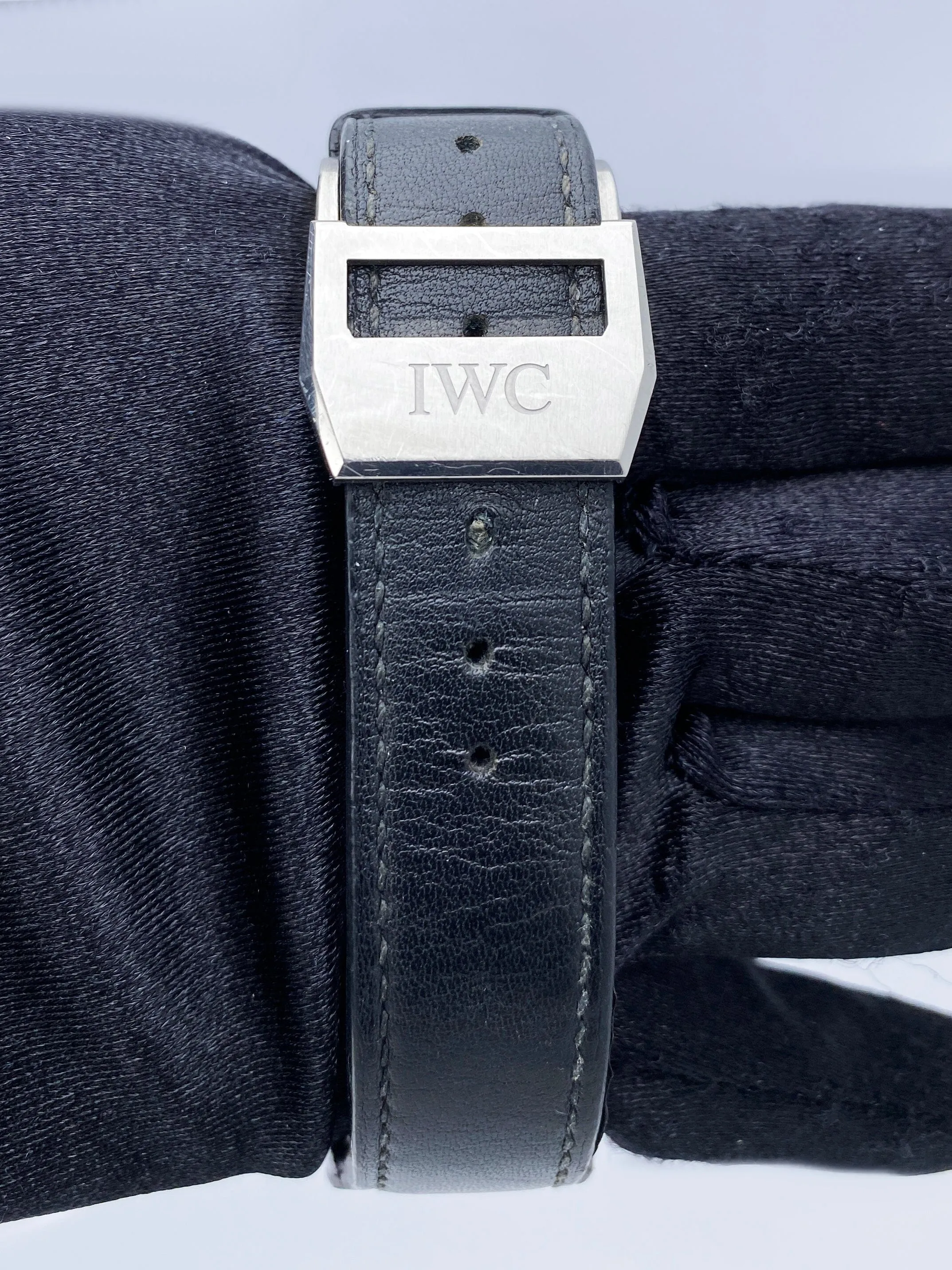 IWC Big Pilot IW501012 "Right-Hander" Edition Mens Watch