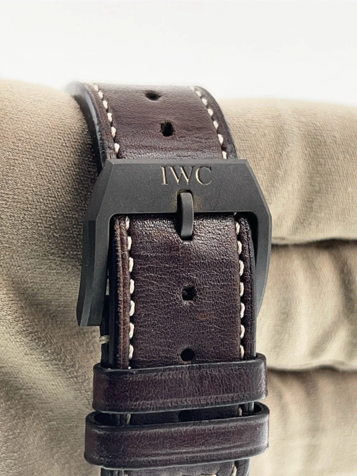 IWC Pilot Spitfire Bronze Green Dial 41mm Automatic Movement Mens Watch IW387902