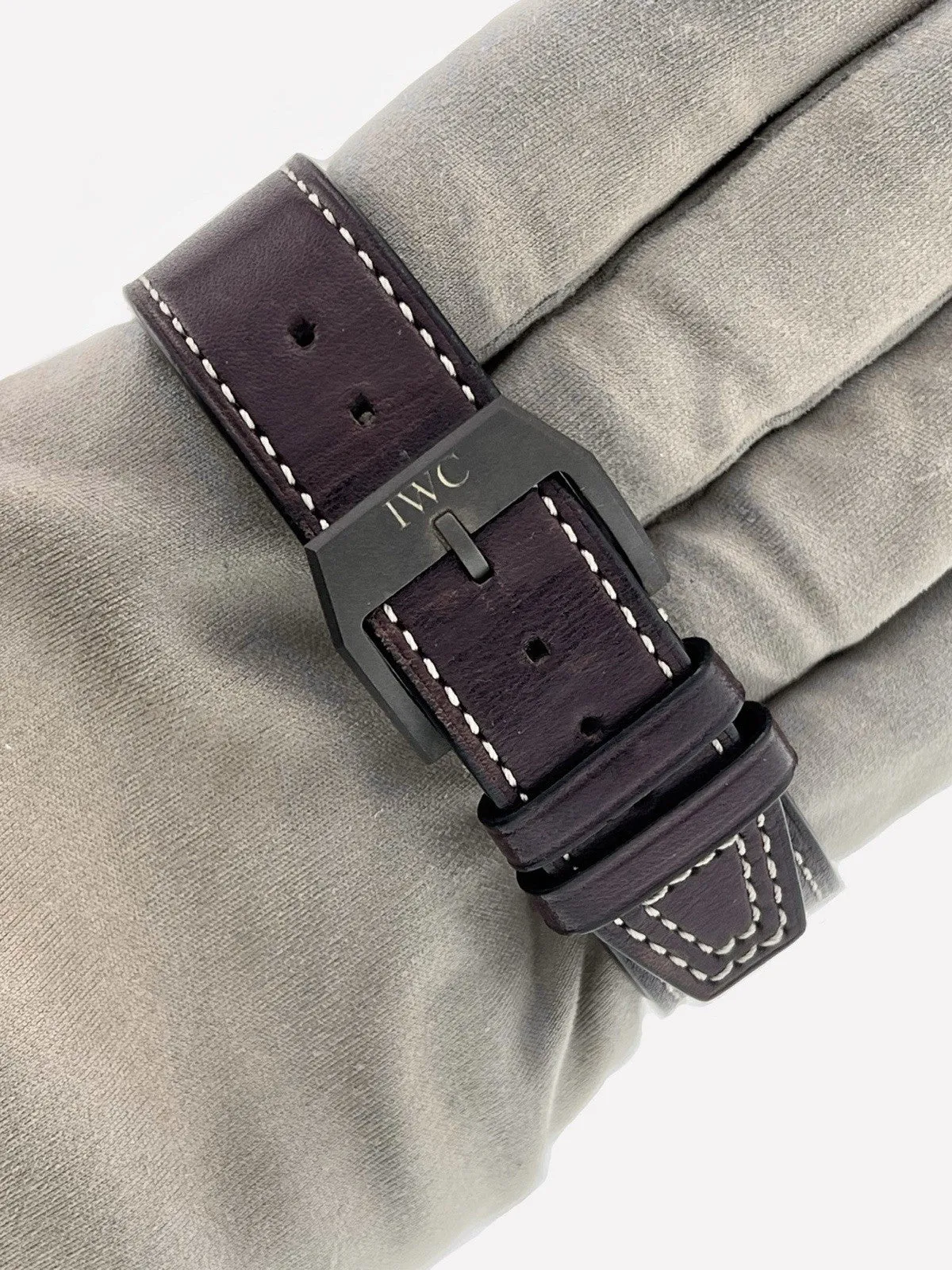 IWC Pilot Spitfire Bronze Green Dial 41mm Automatic Movement Mens Watch IW387902