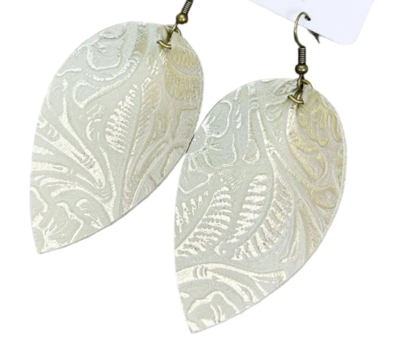 Leaf petal faux leather earring 2.5"| Geri's Bluffing Boutique