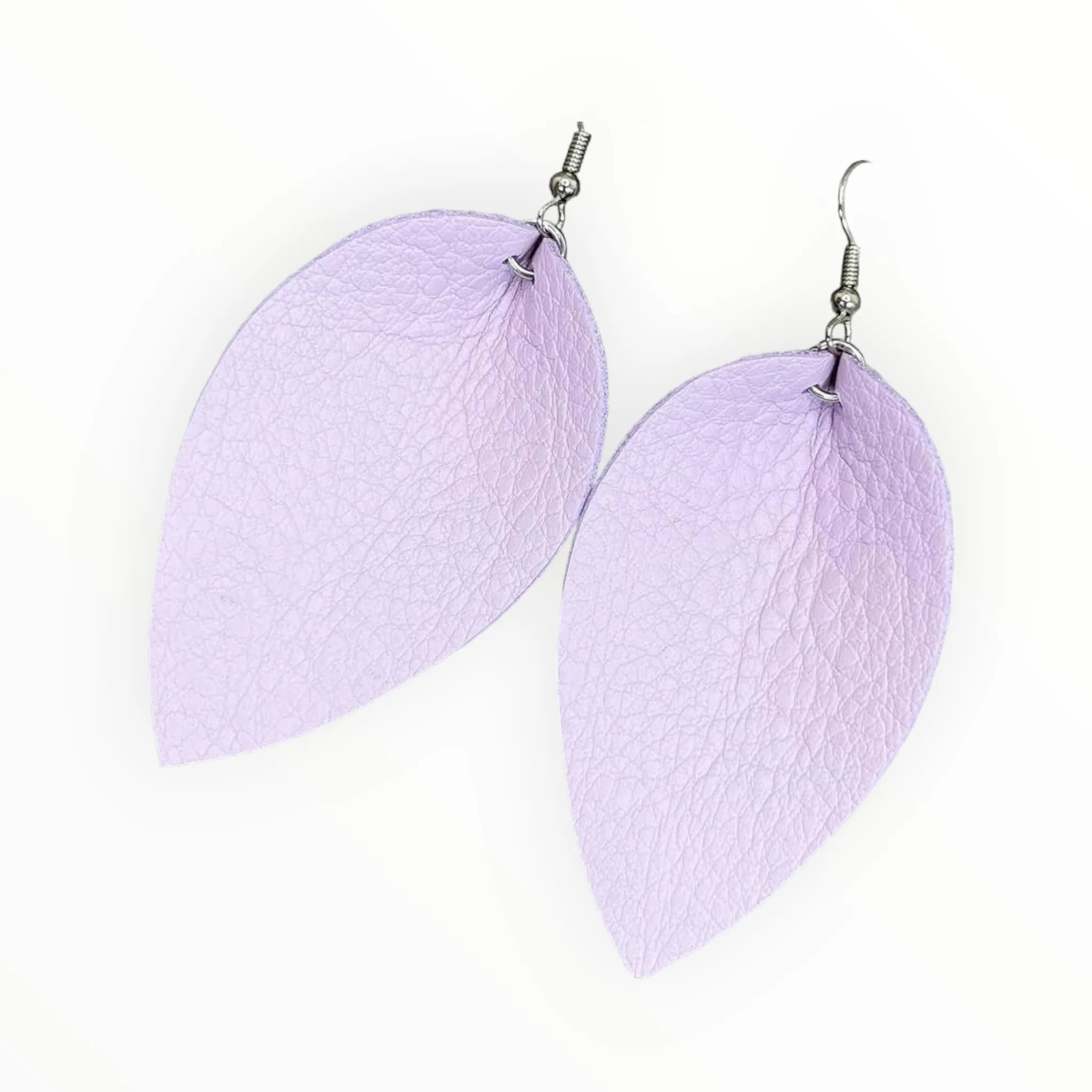 Leaf petal faux leather earring 2.5"| Geri's Bluffing Boutique