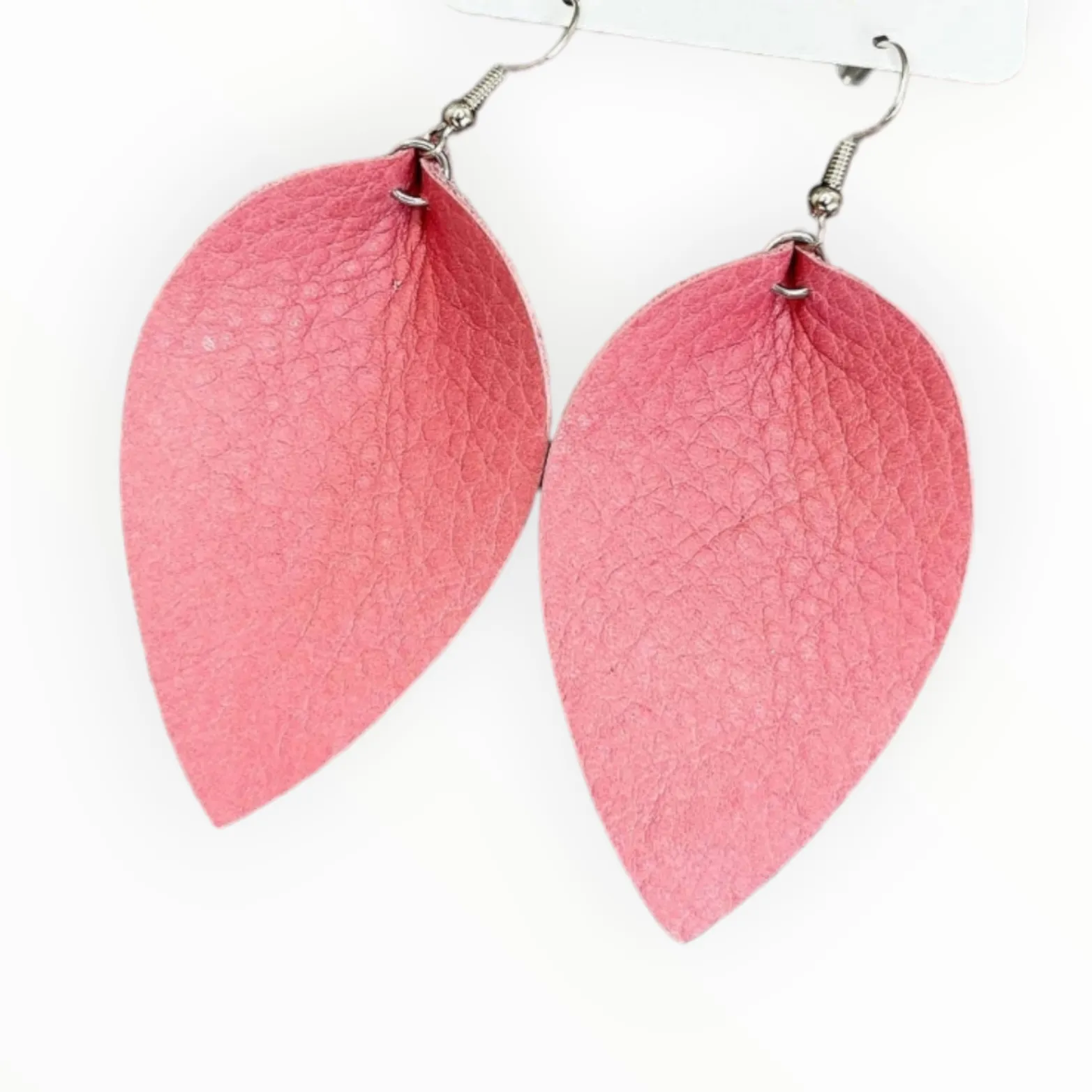 Leaf petal faux leather earring 2.5"| Geri's Bluffing Boutique