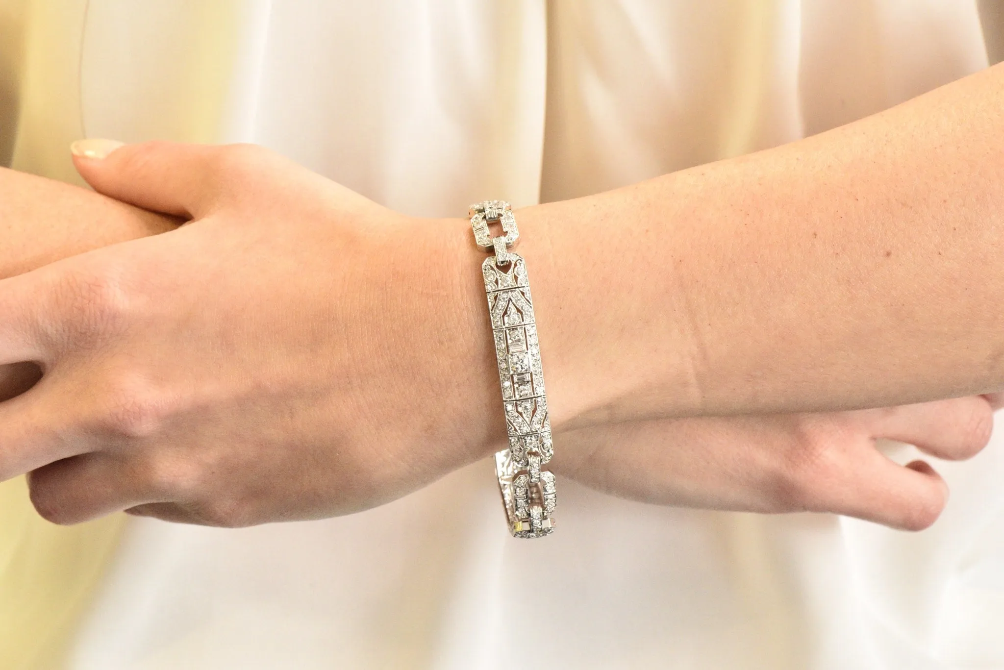 Lovely Art Deco 6.15 CTW Diamond Platinum Old European Bracelet