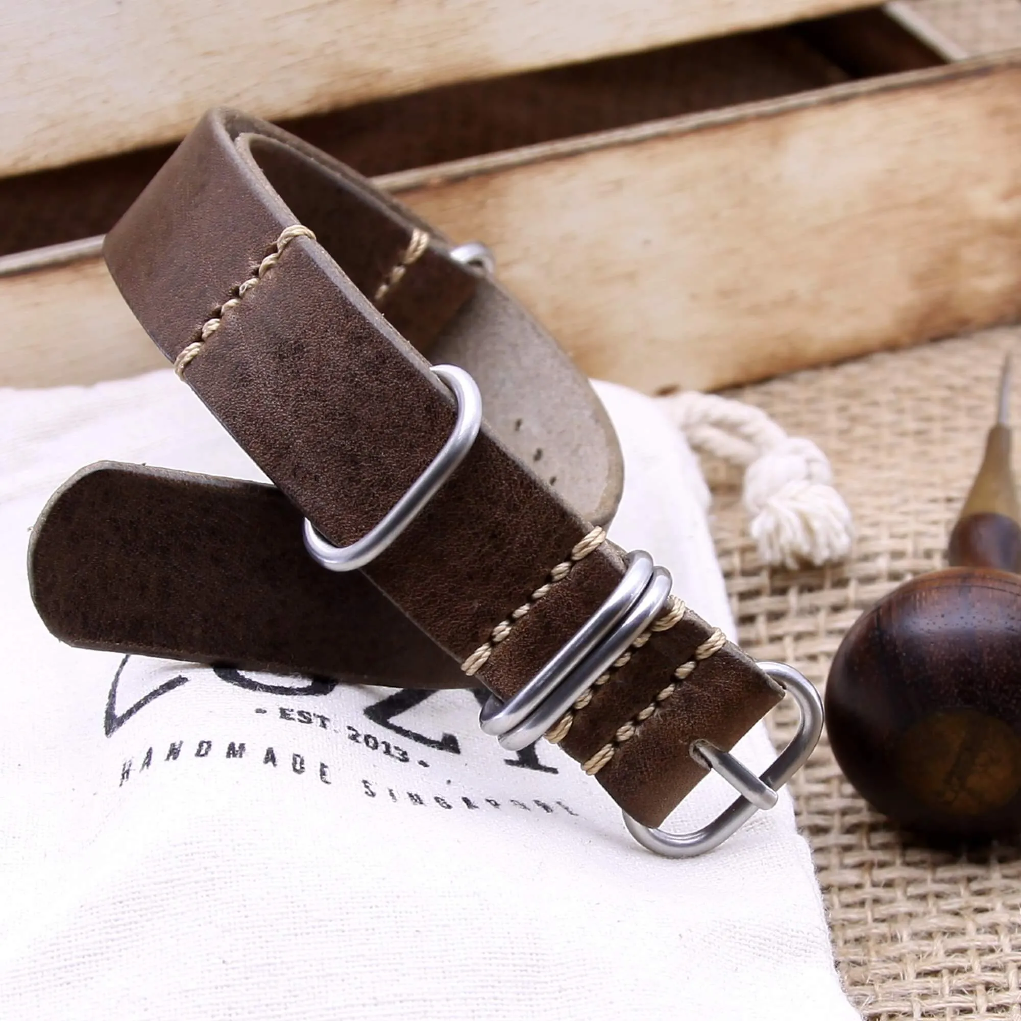 NAT2 Leather Watch Strap, 5-Ring Vintage 404