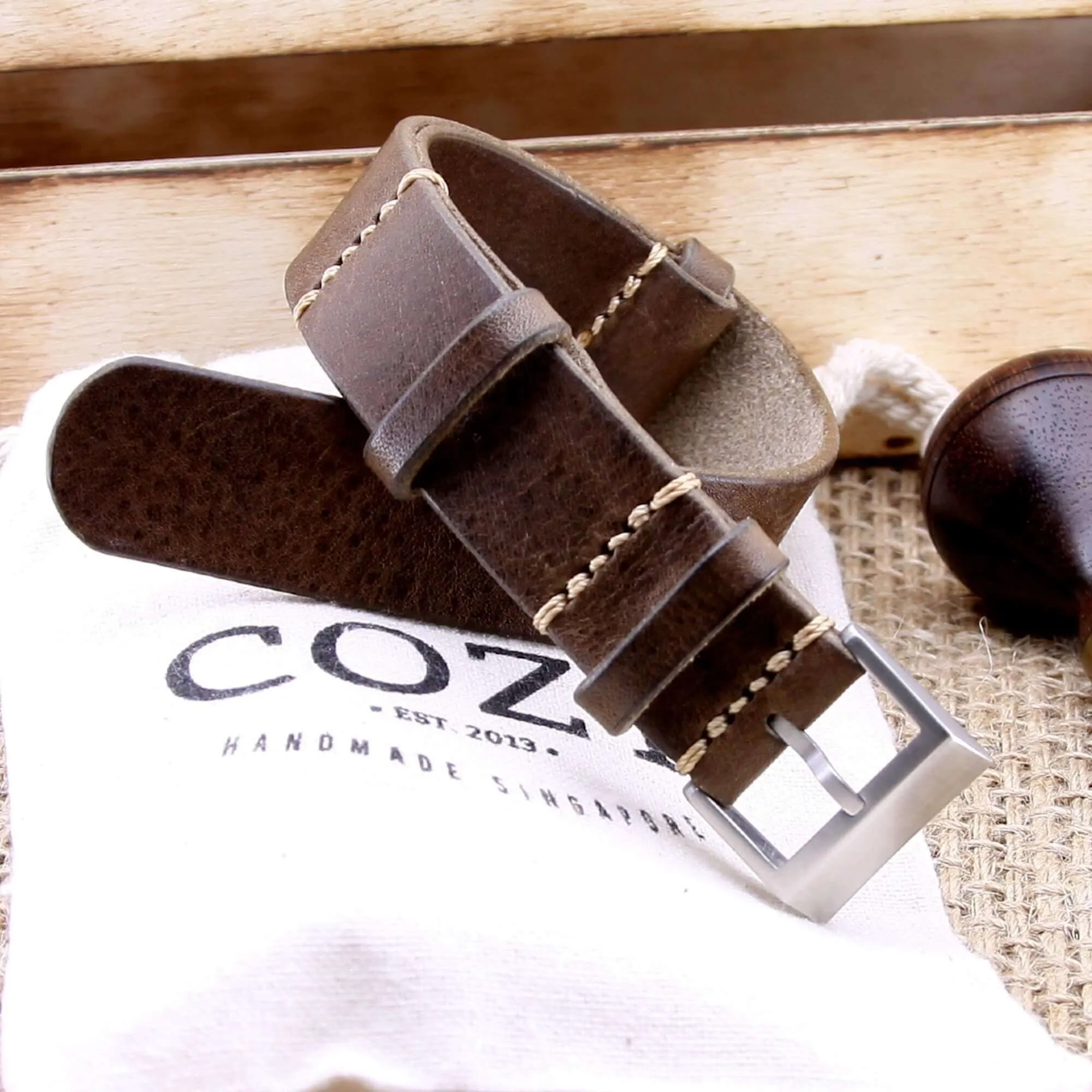 NAT2 Leather Watch Strap, Vintage 404
