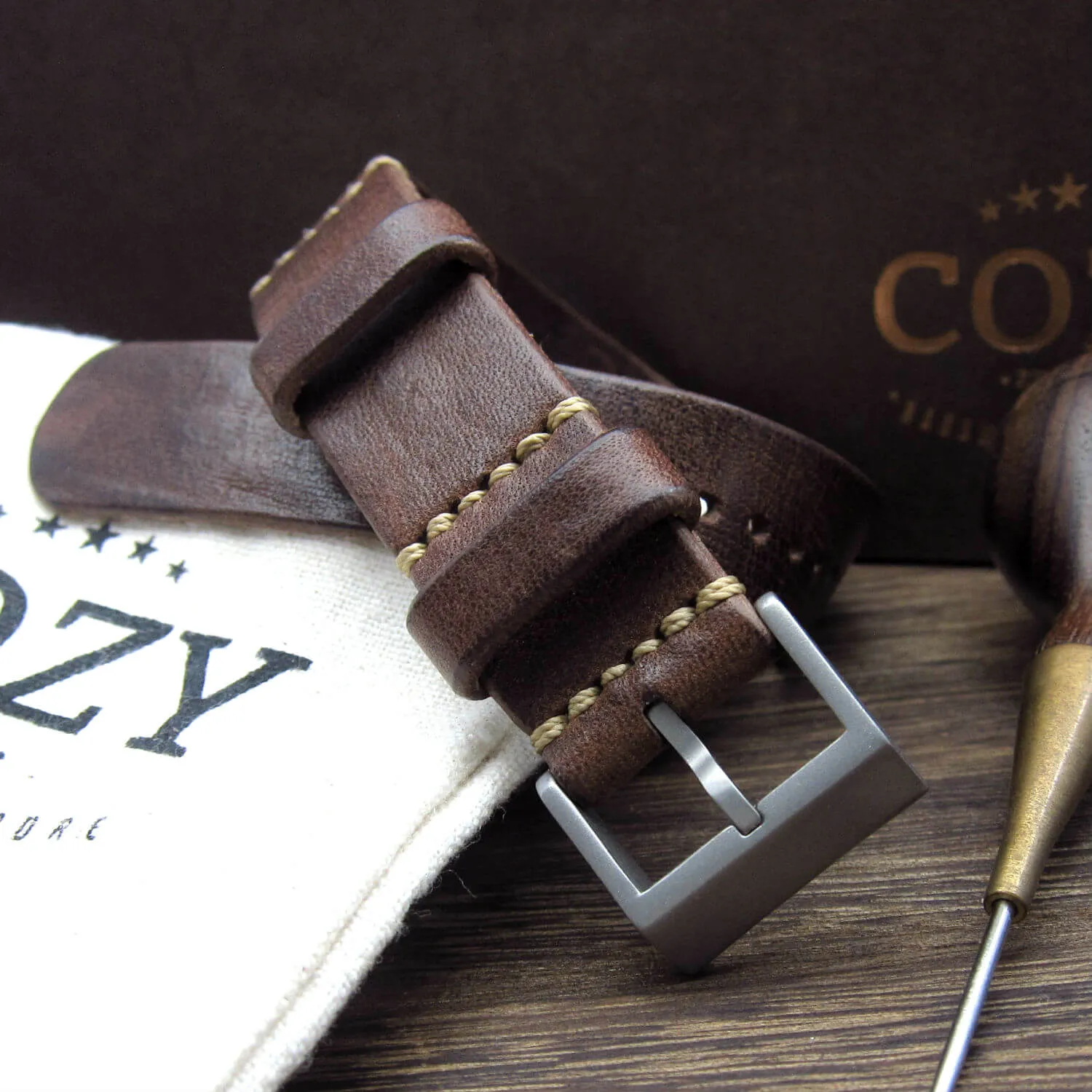 NAT2 Leather Watch Strap, Vintage 405