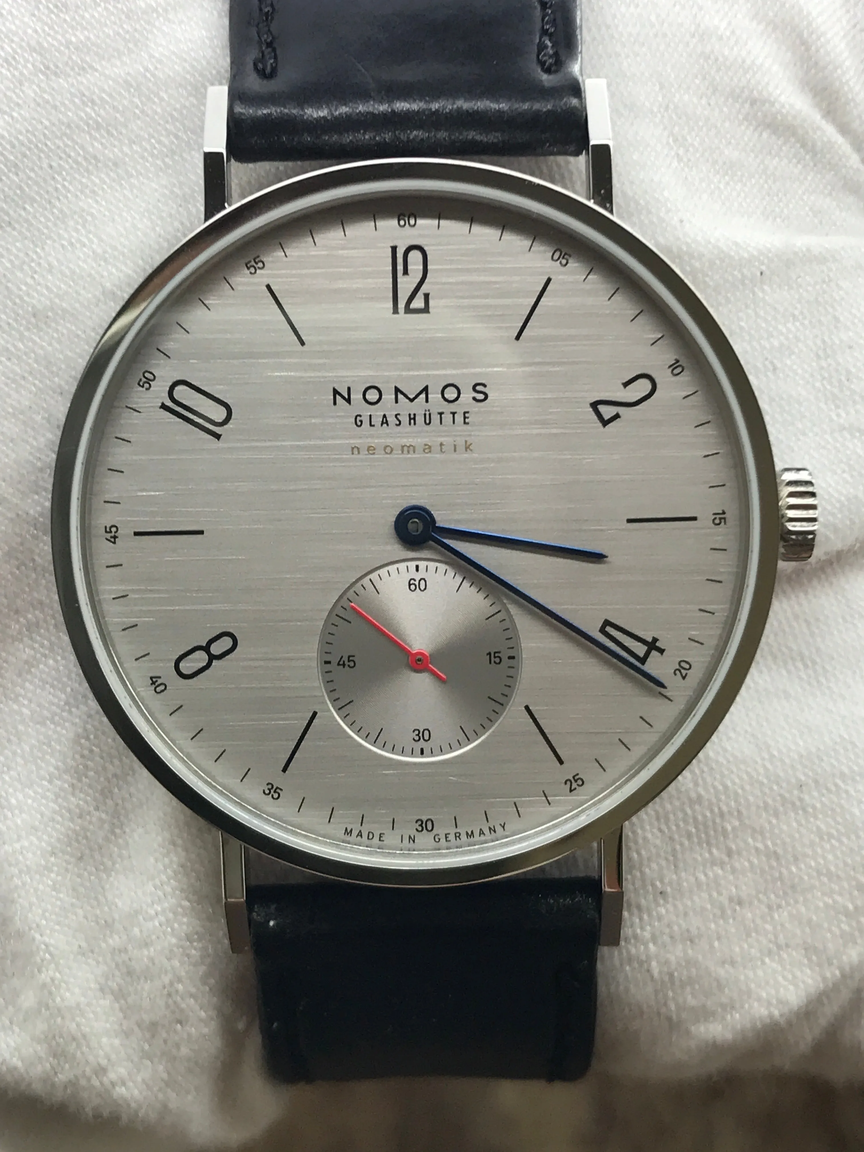 Nomos Tangente Neomatic 39 141-SO Silver Dial Automatic Men's Watch