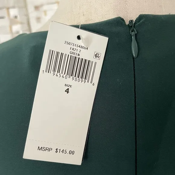 NWT Lauren Ralph Lauren green long sleeve dress with faux leather accent  size 4