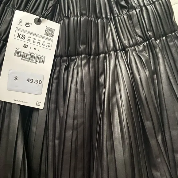NWT Zara Faux Leather Skirt