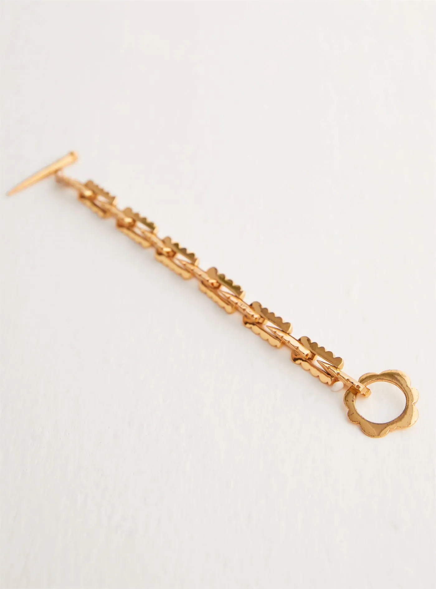 Outhouse   I   OH Montana Avenue Epee Ferrum Link Bracelet Brass Gold Accessories  OHAW21BR801