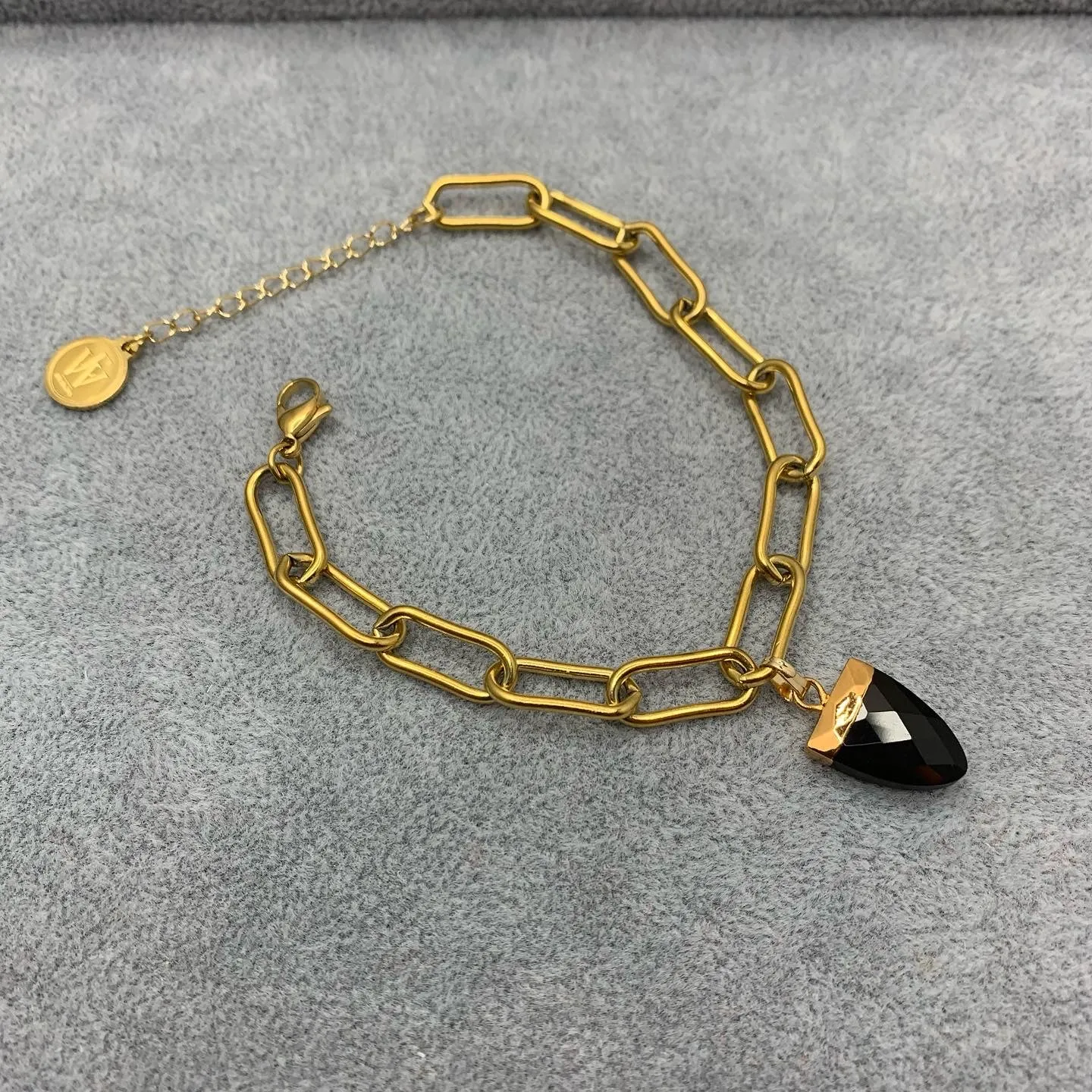 Paper Clip Chain Bracelet with a Gemstone Charm in a Shape of Faceted Arrowhead 410-23 | Erika Williner Designs