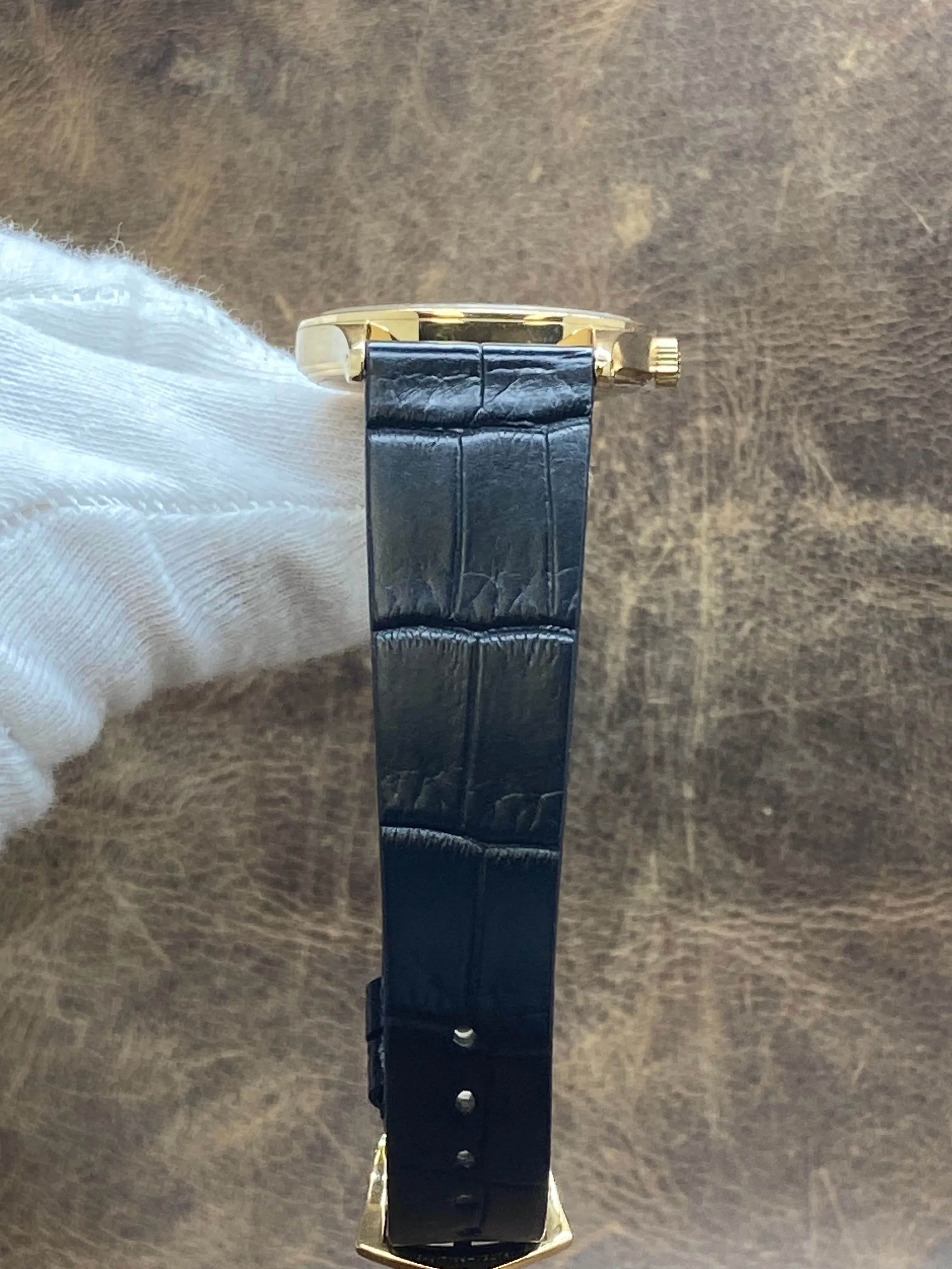 Patek Philippe Calatrava 18K Yellow Gold 3796D White Roman Dial Manual winding Watch