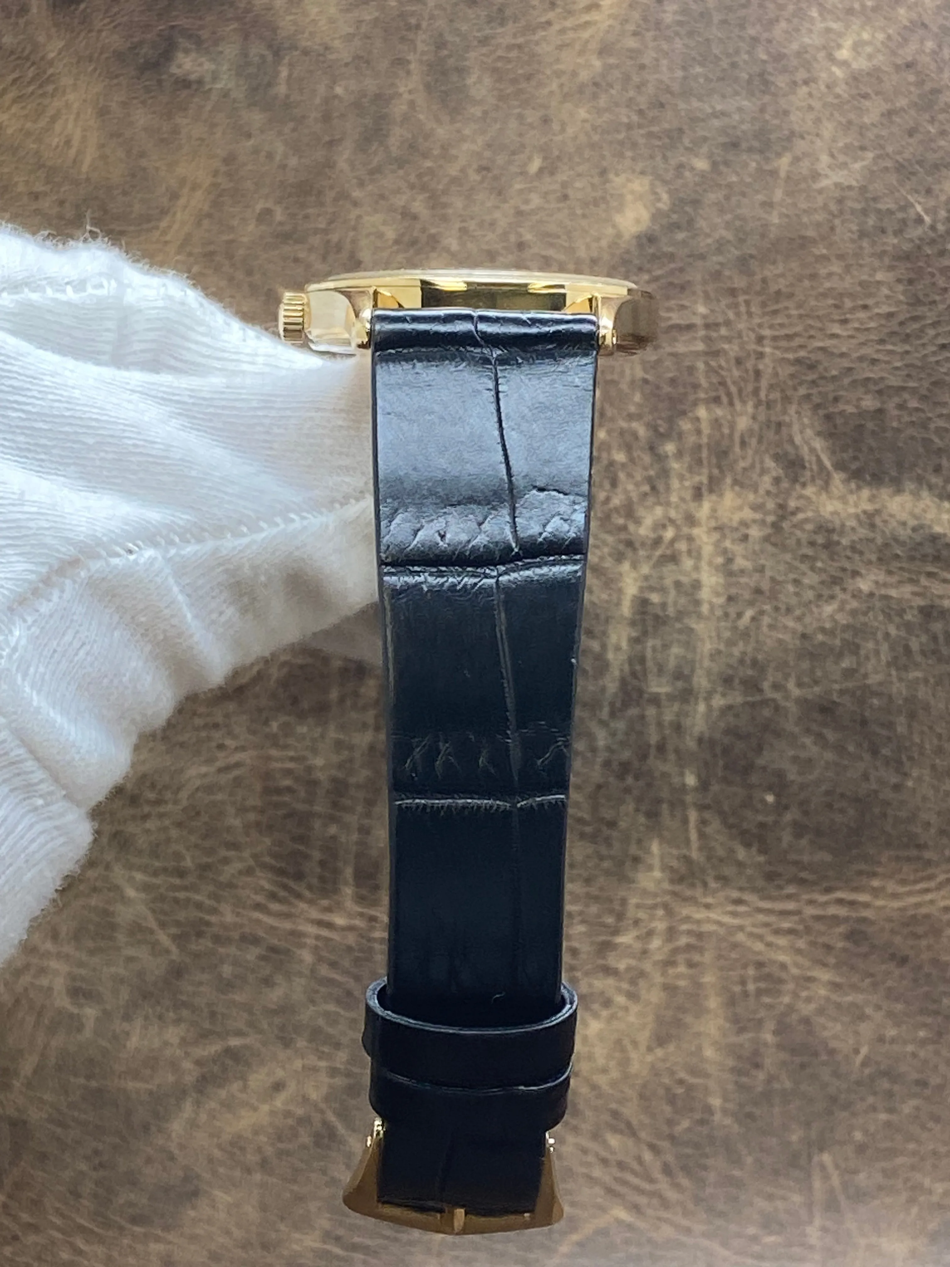 Patek Philippe Calatrava 18K Yellow Gold 3796D White Roman Dial Manual winding Watch