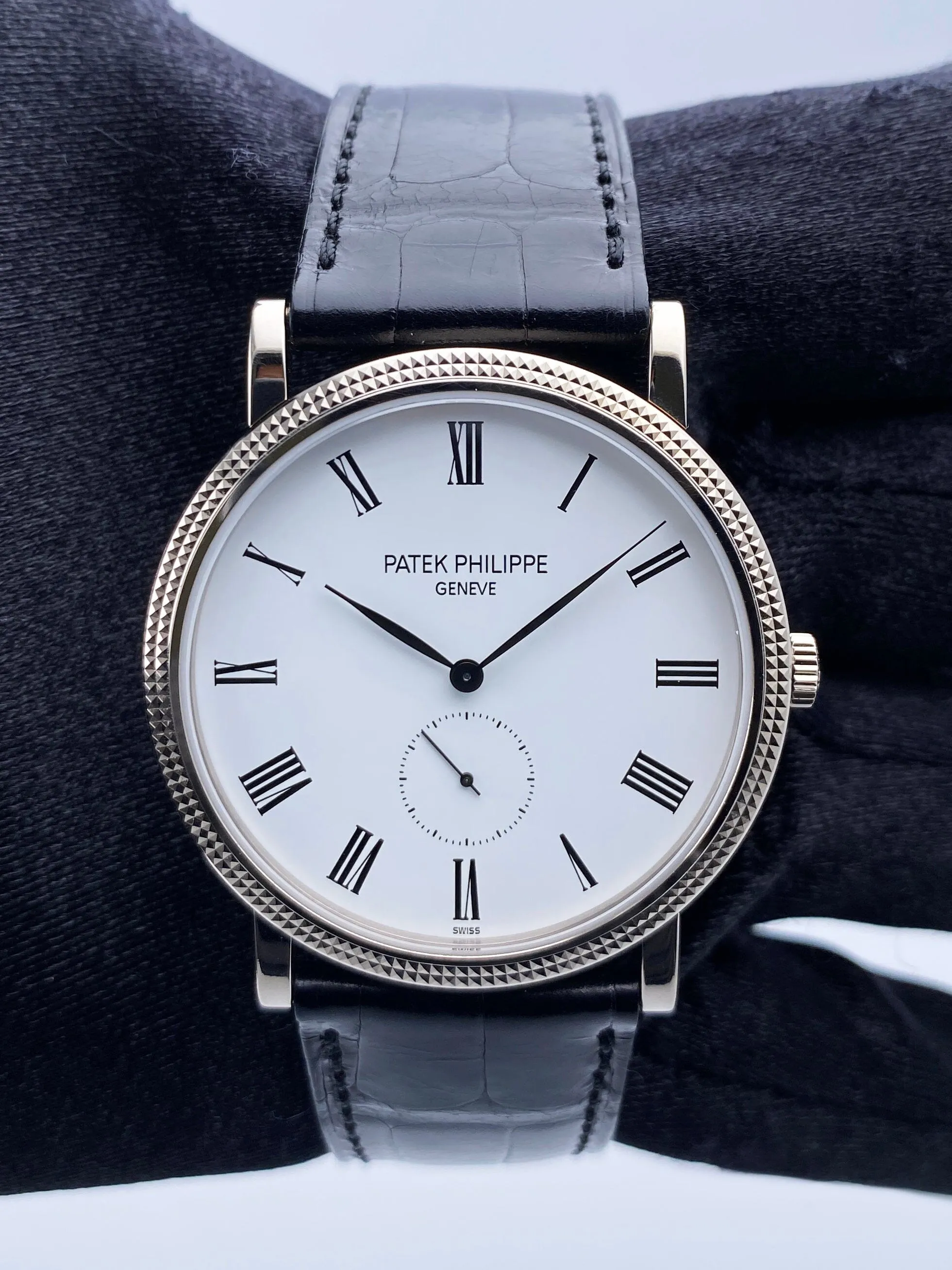 Patek Philippe Calatrava 5119G Mens Watch