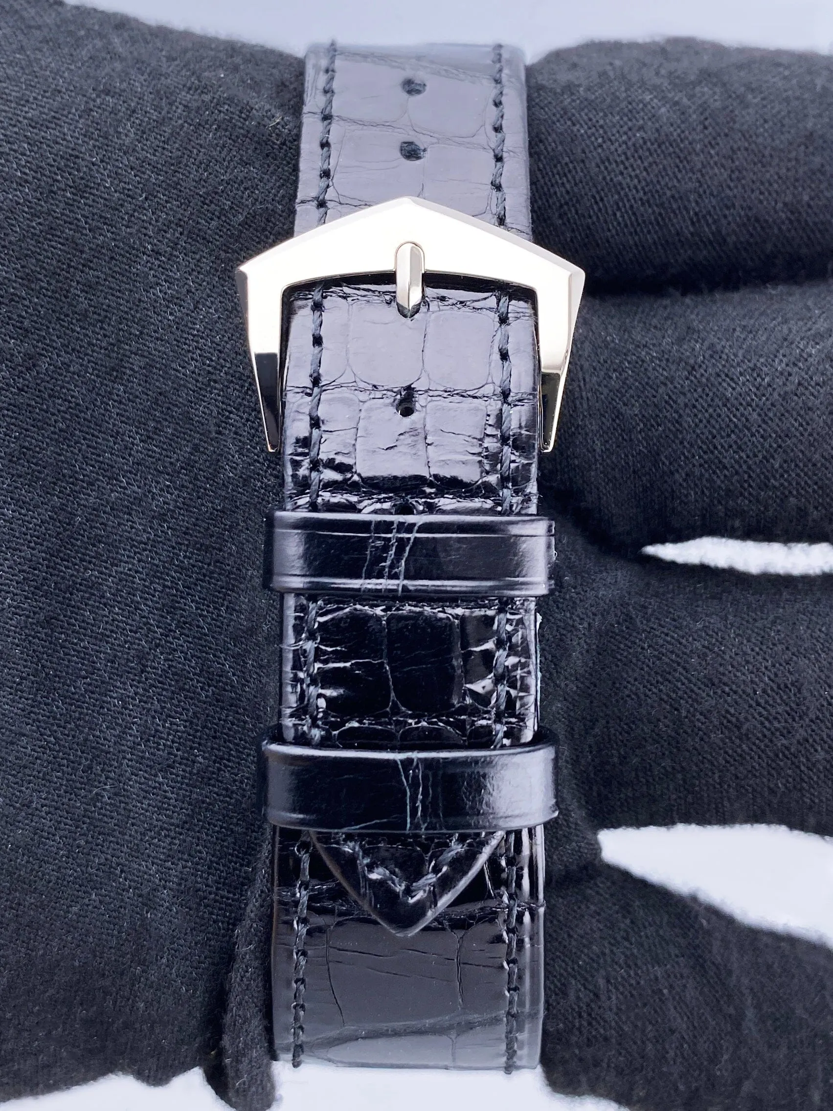 Patek Philippe Calatrava 5196G 18K White Gold Mens Watch Box Papers